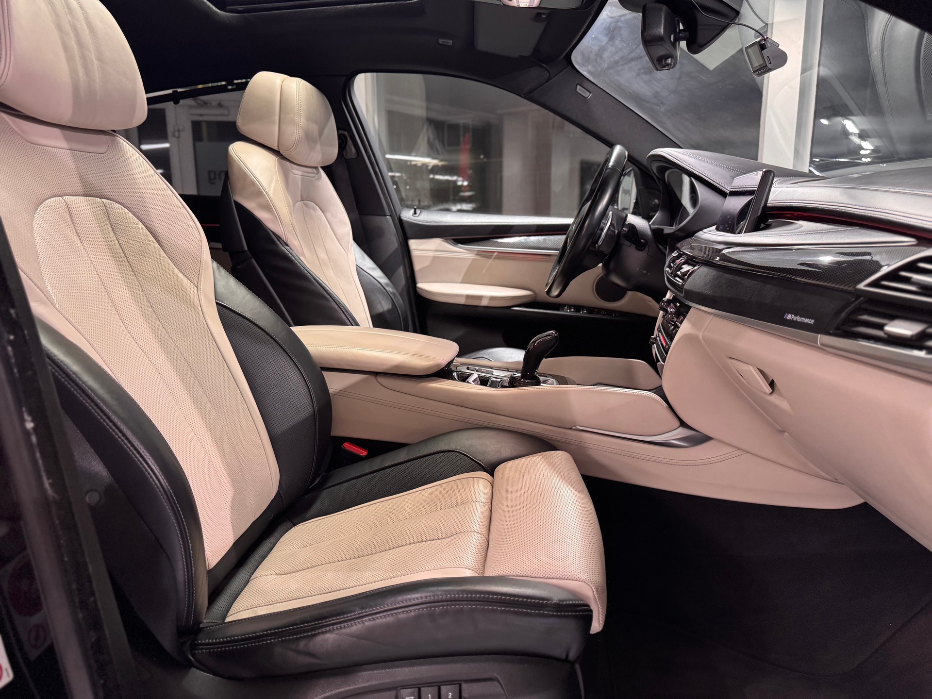 BMW X6 M50d Steptronic-image-23