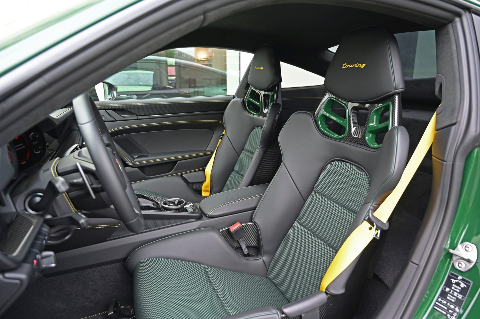 PORSCHE 911 GT3 Touring PDK **Exclusive Manufaktur**-image-13