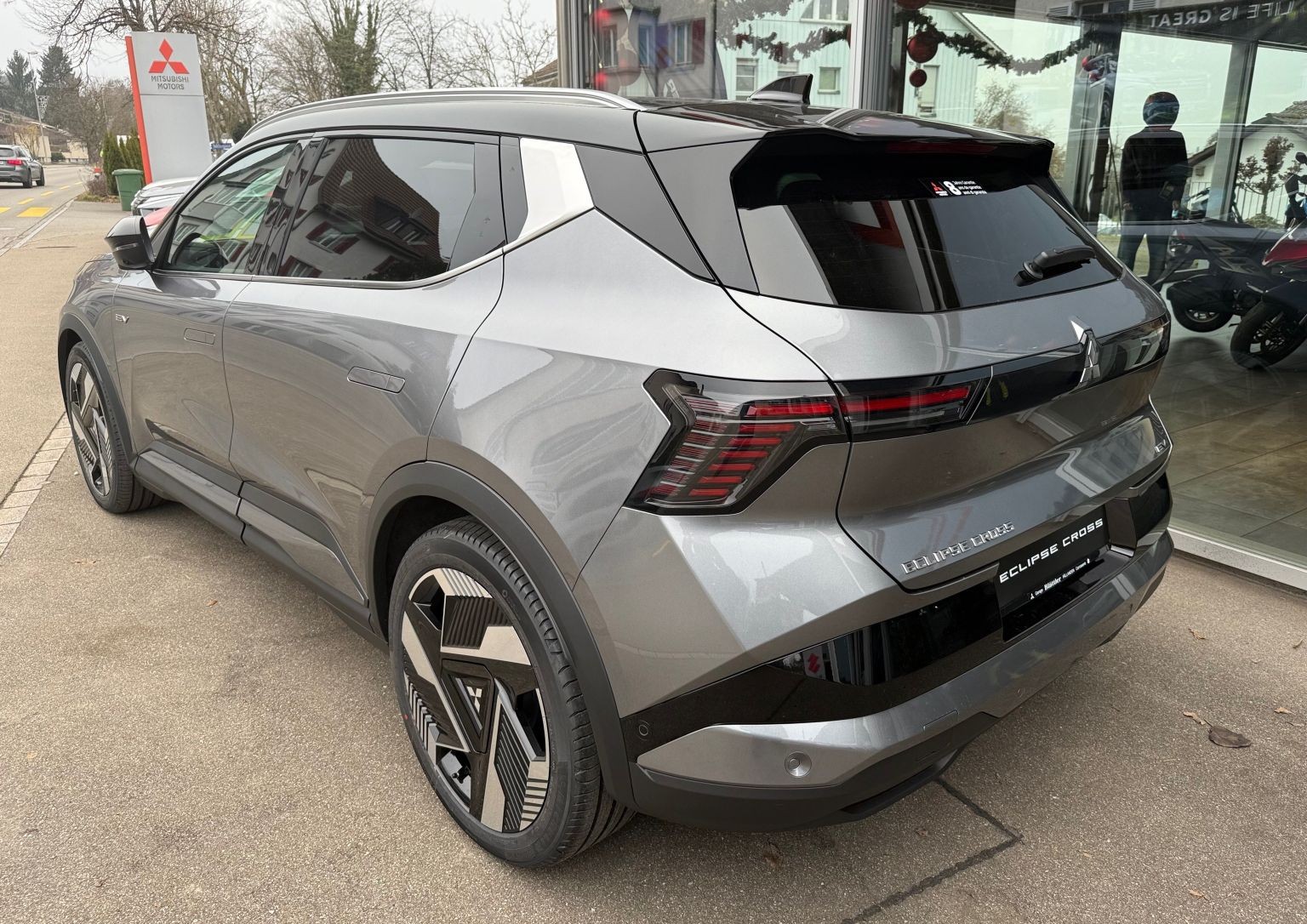 MITSUBISHI Eclipse Cross Instyle-showroom-element-3