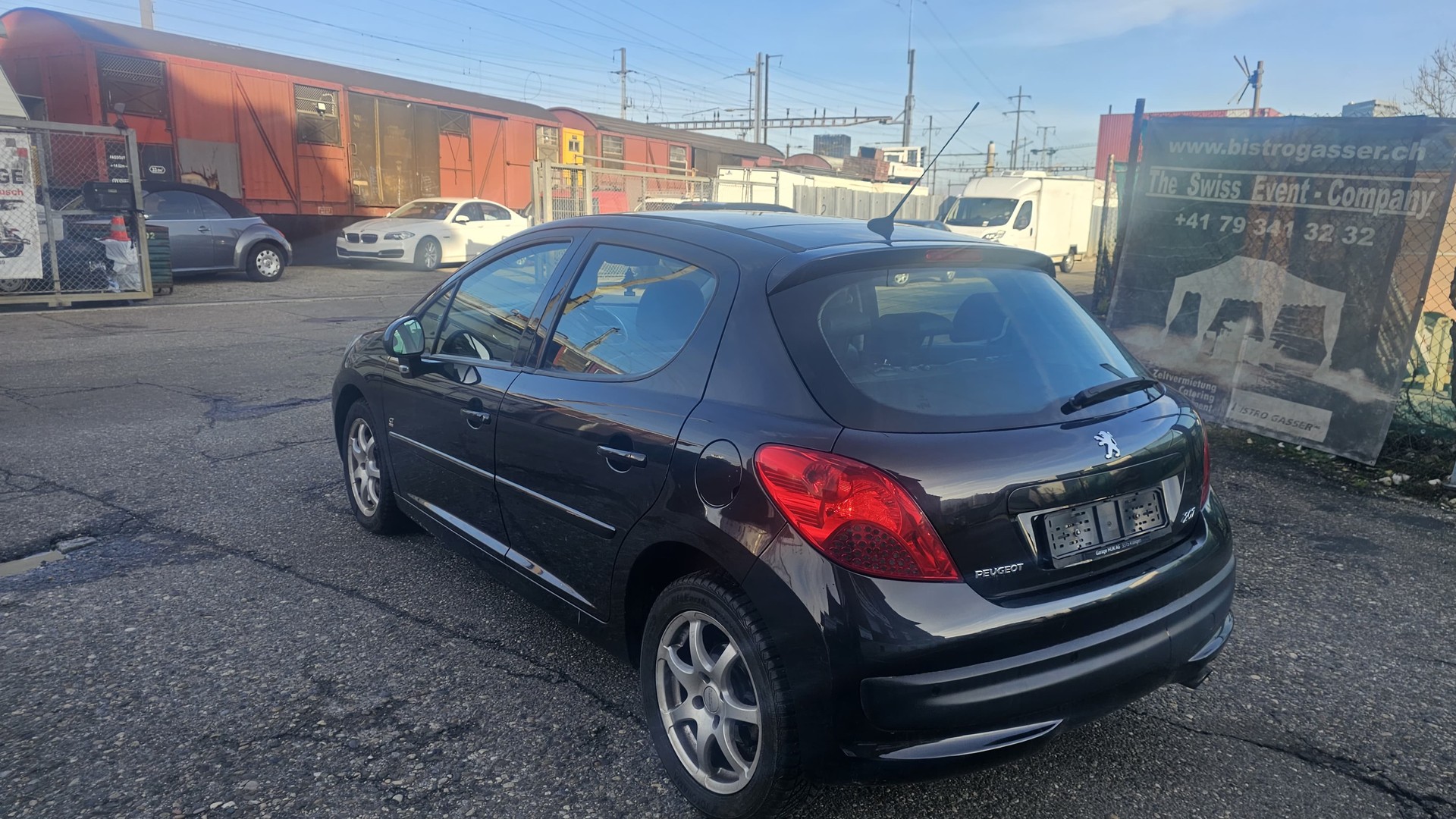 PEUGEOT 207 1.6 16V Turbo GT 150-image-7
