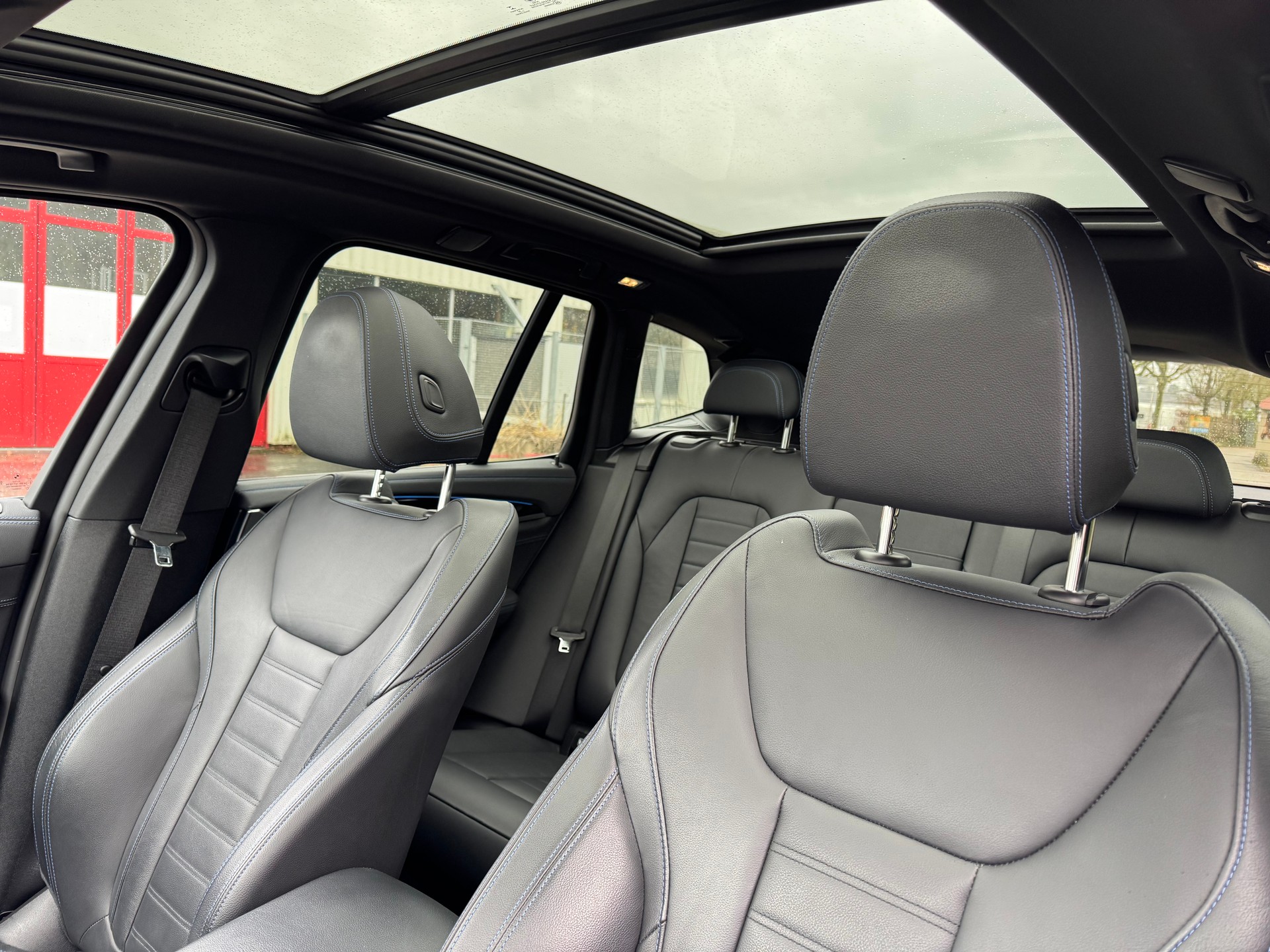 BMW iX3 Impressive-image-8