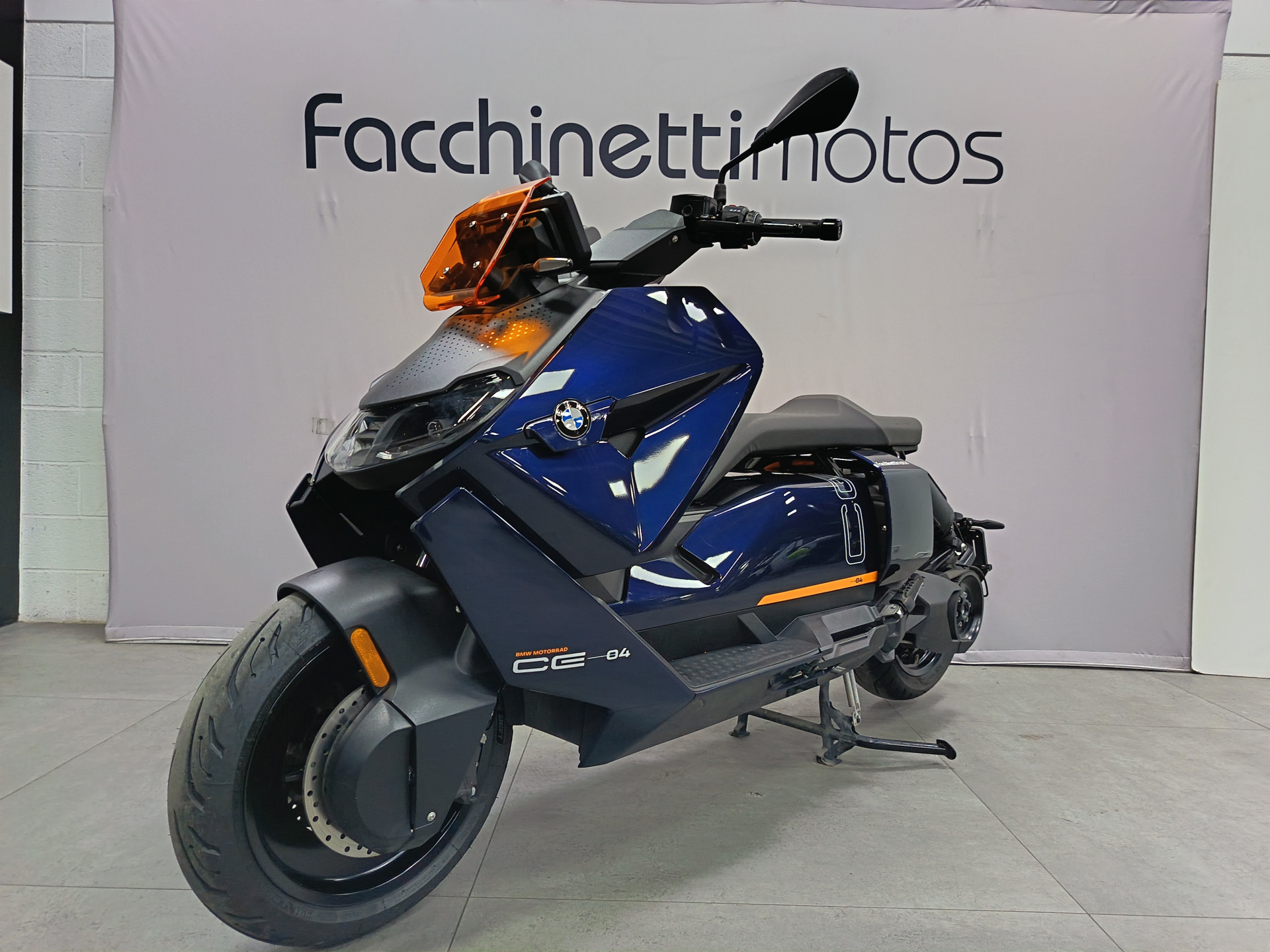 BMW CE 04 Avantgarde *** Leasing 3.9% ***-image-2