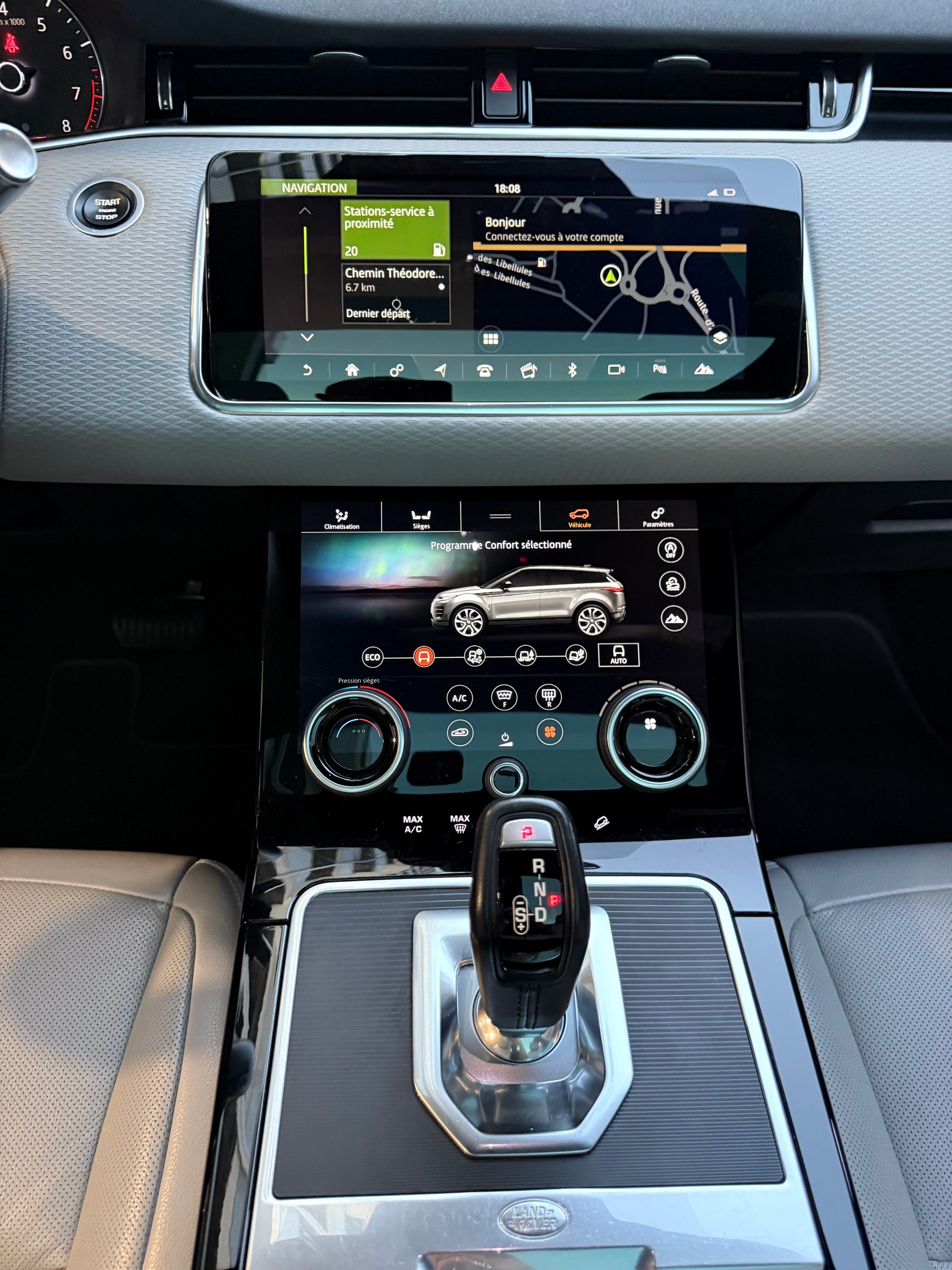 LAND ROVER Range Rover Evoque P 200 MHEV HSE AT9-image-13