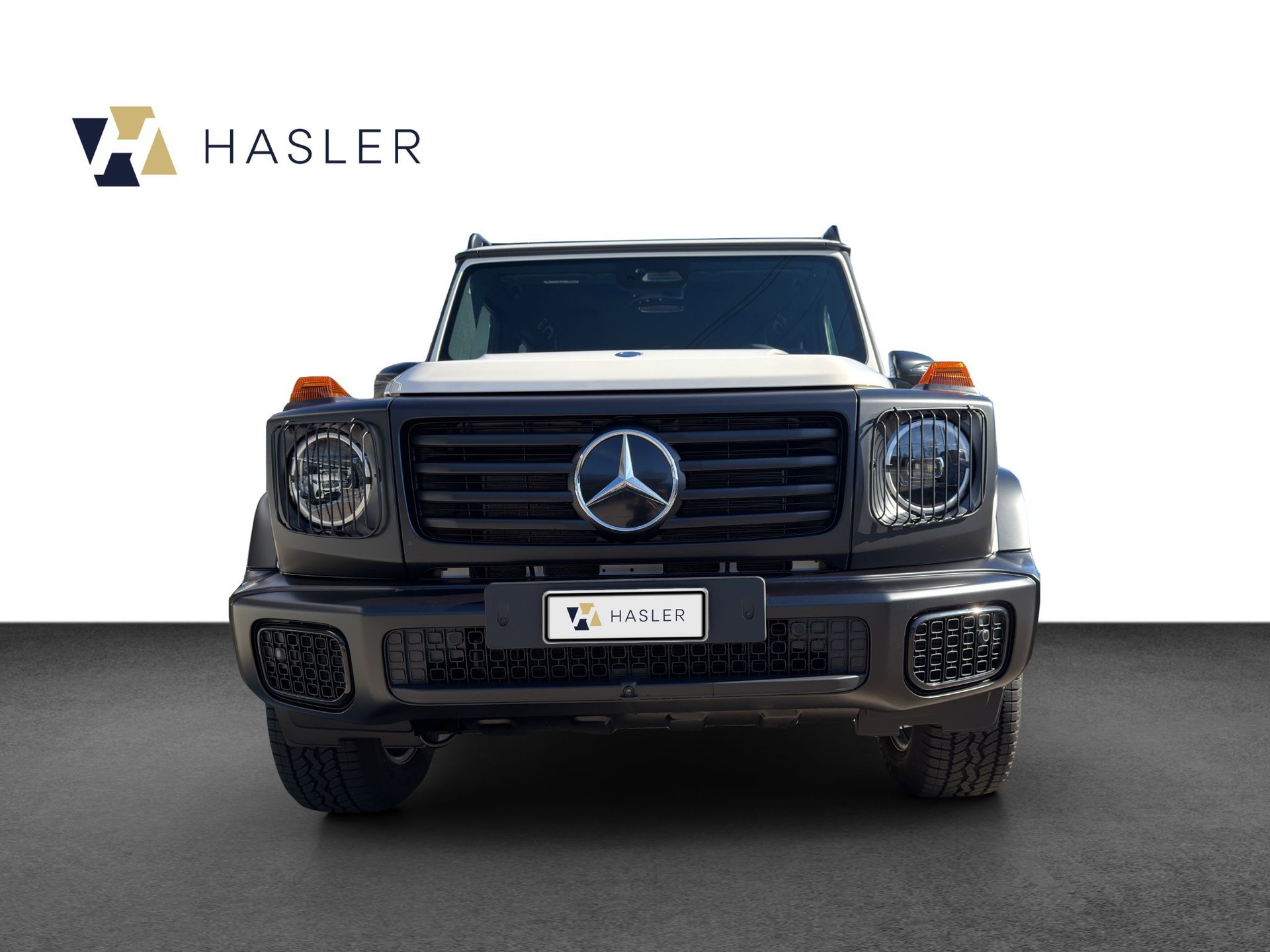 MERCEDES-BENZ G 450d 9G-Tronic-showroom-element-1