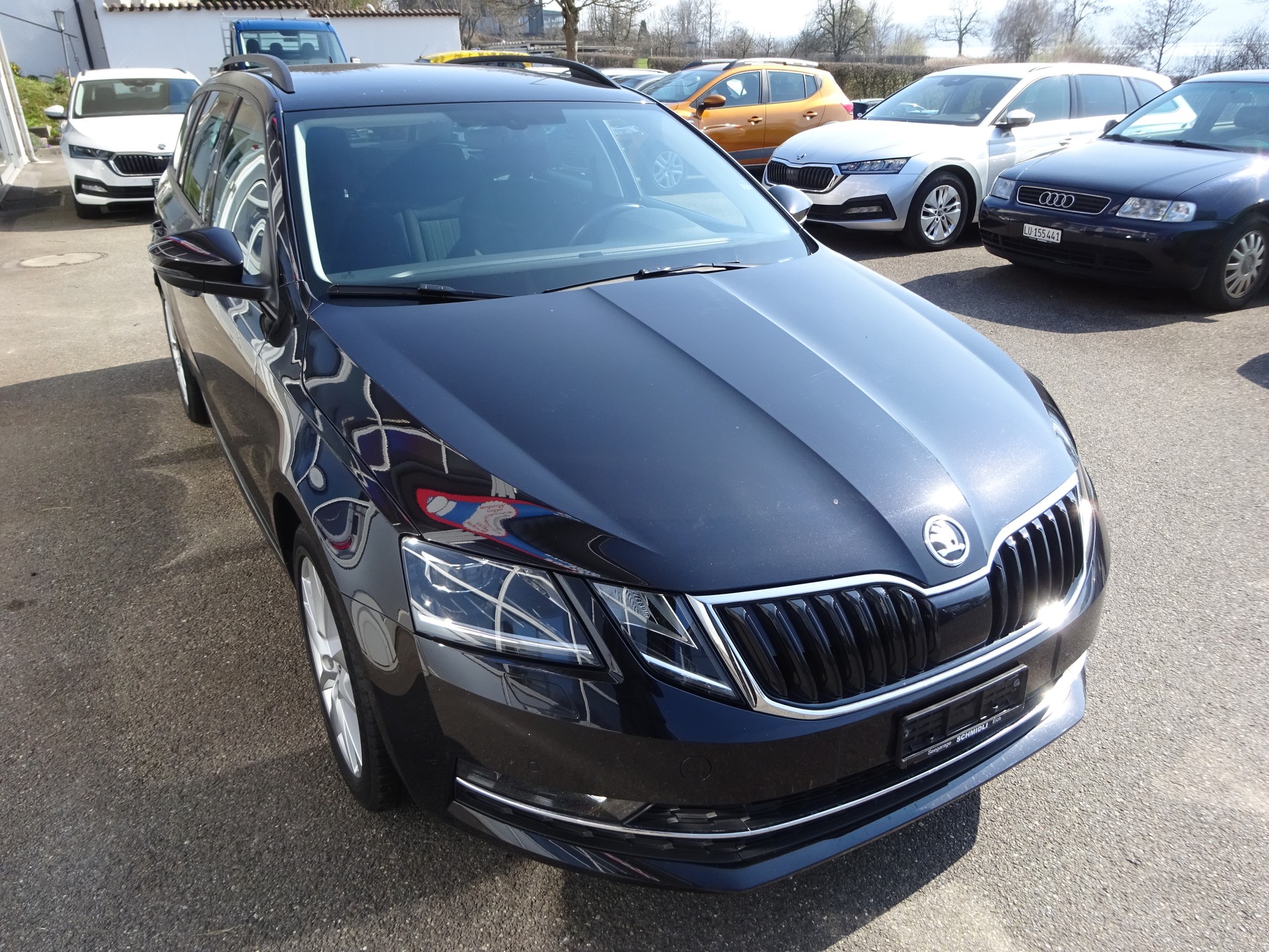 SKODA Octavia Combi 2.0 TDI Soleil 4x4 DSG-showroom-element-3