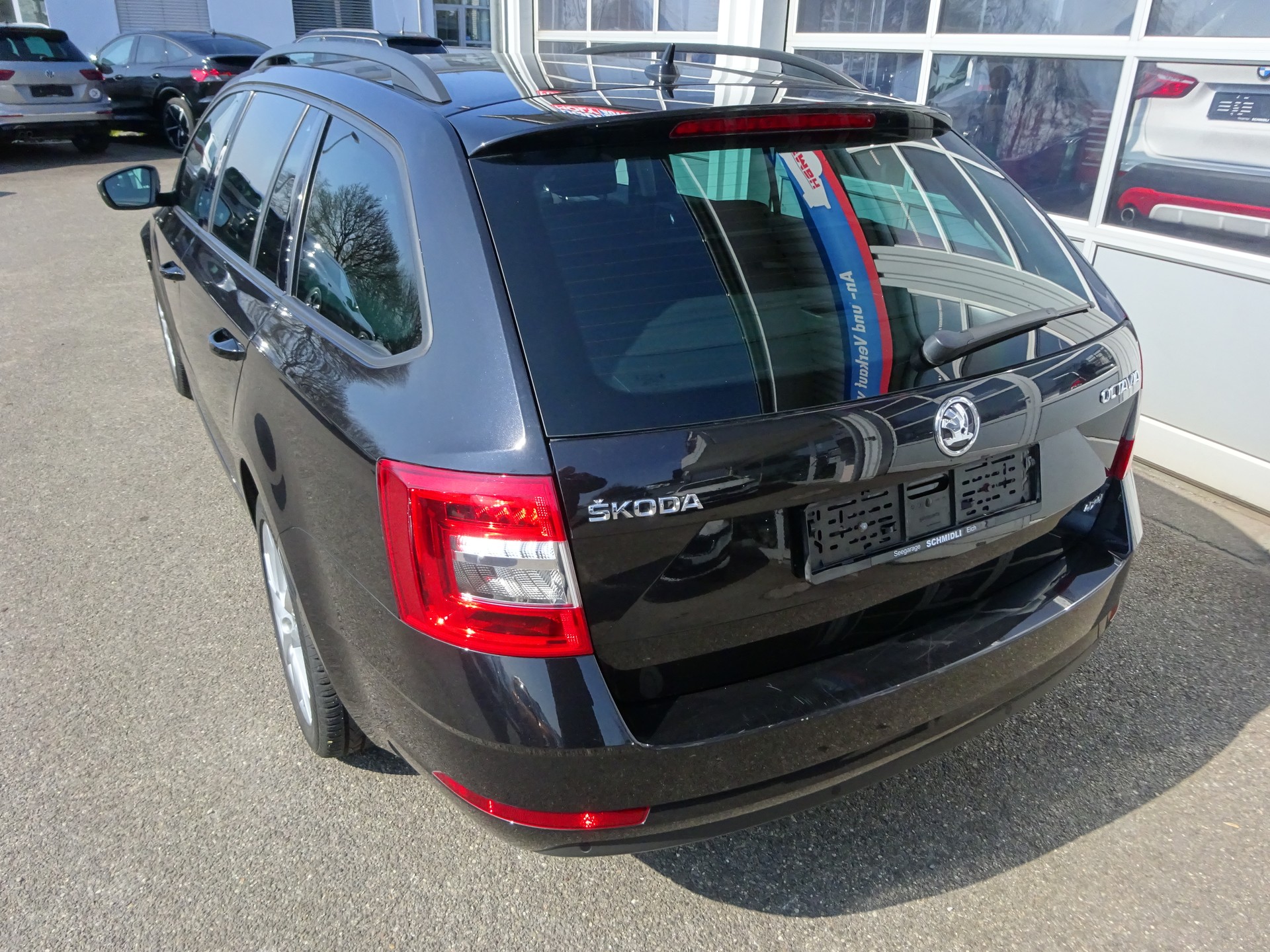 SKODA Octavia Combi 2.0 TDI Soleil 4x4 DSG-showroom-element-1