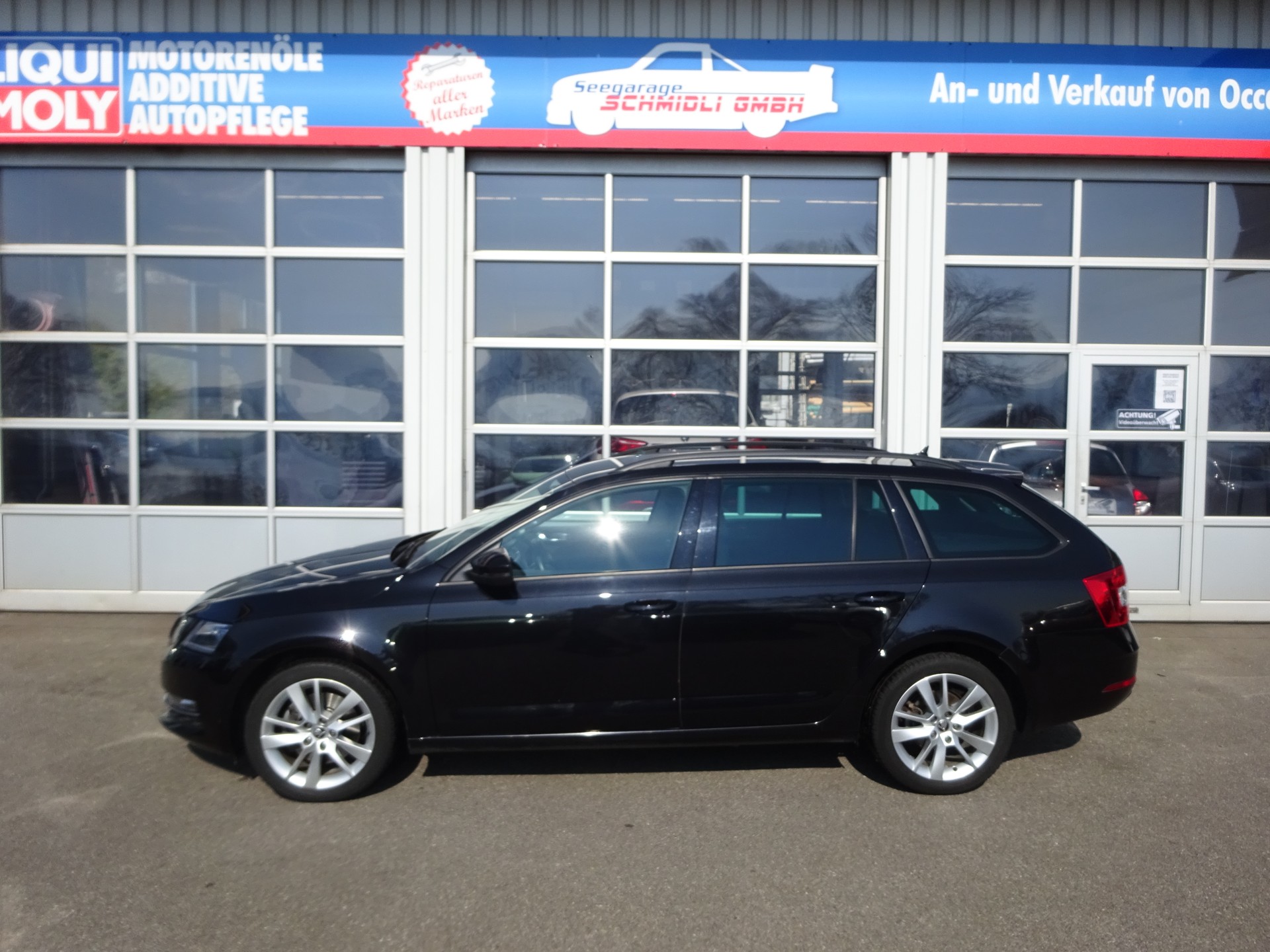 SKODA Octavia Combi 2.0 TDI Soleil 4x4 DSG-image-4