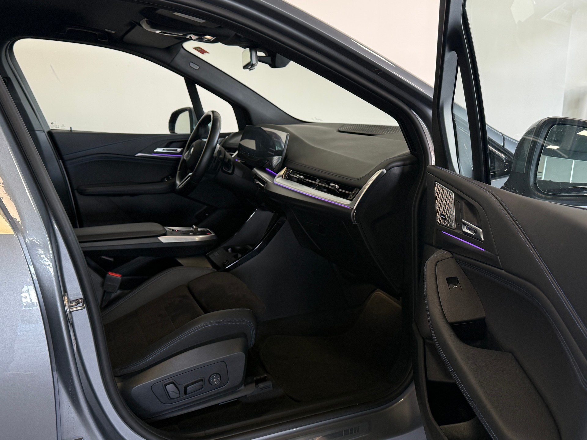 BMW 230e xDrive Active Tourer M Sport-image-7