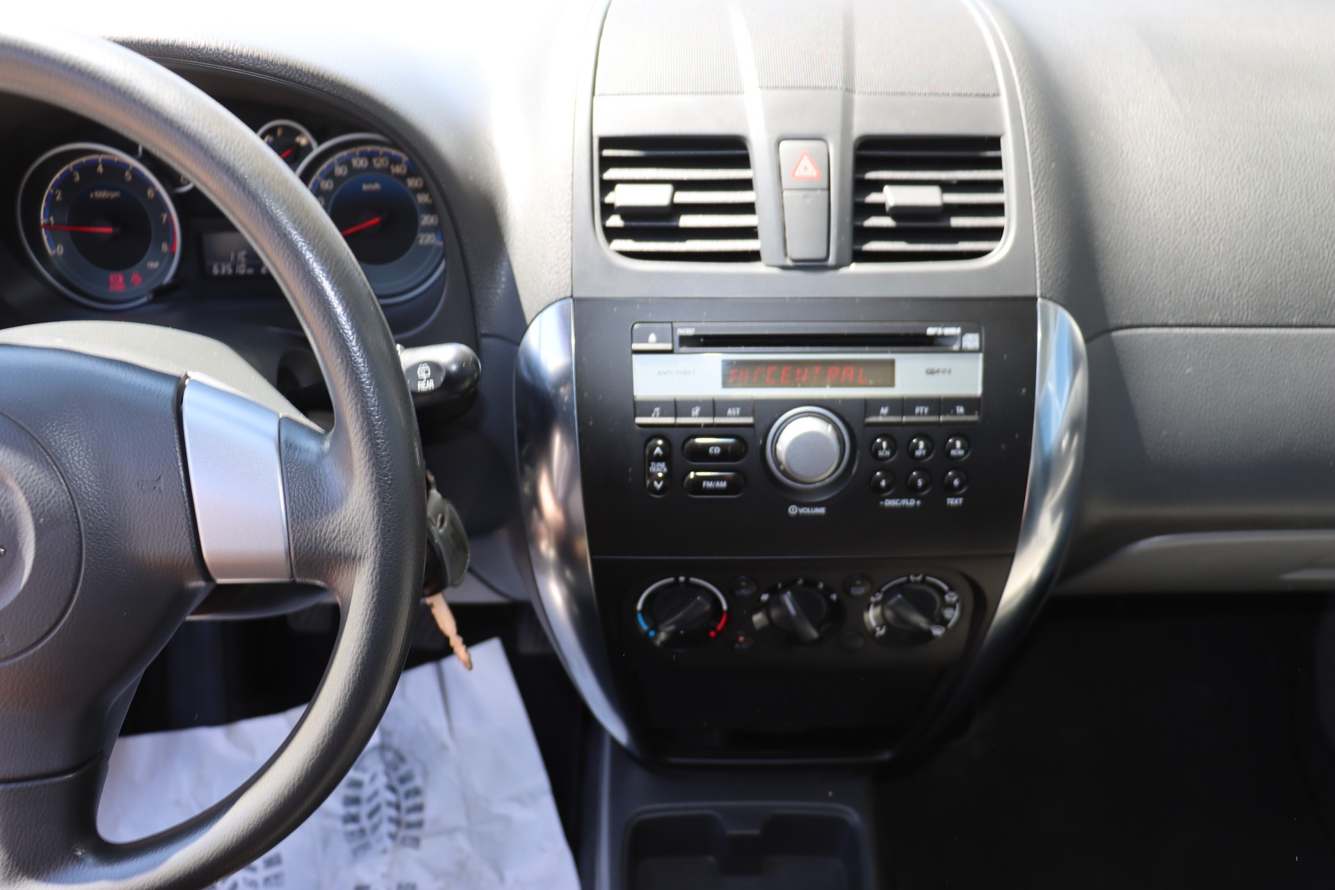 SUZUKI SX4 1.6 16V GL Top 4WD-image-12