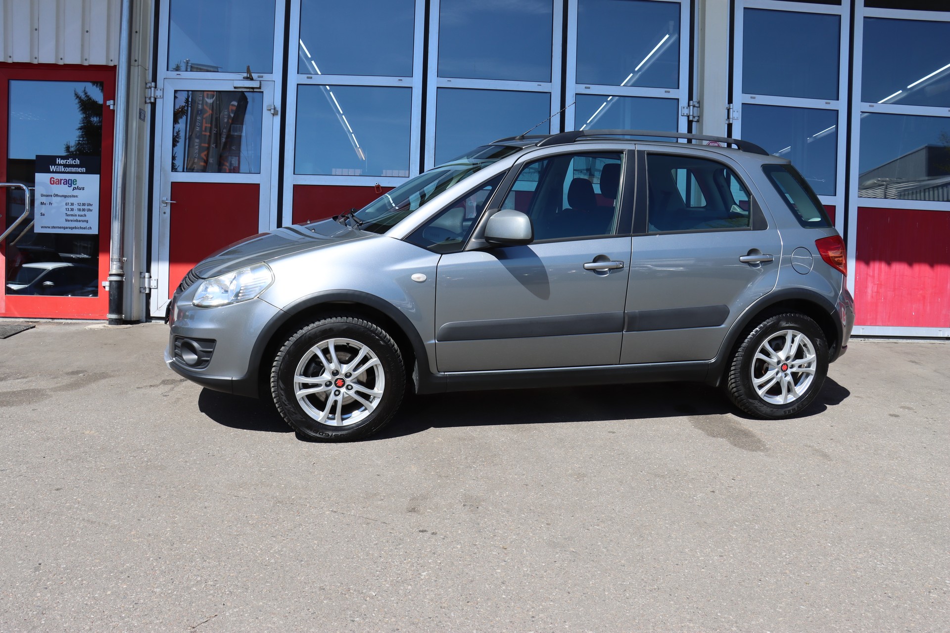 SUZUKI SX4 1.6 16V GL Top 4WD-image-4