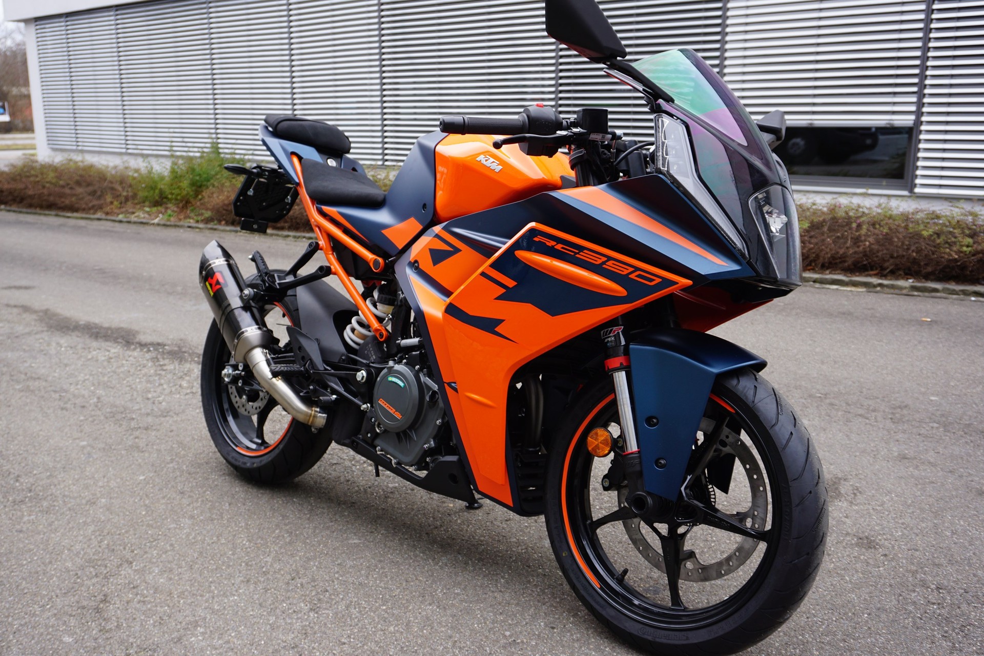 KTM RC 390-image-1