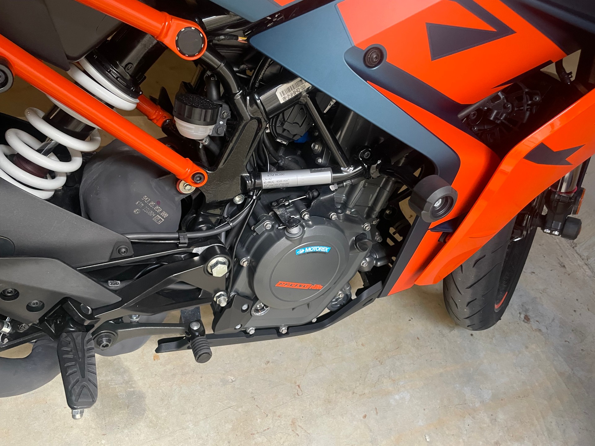 KTM RC 390-image-4
