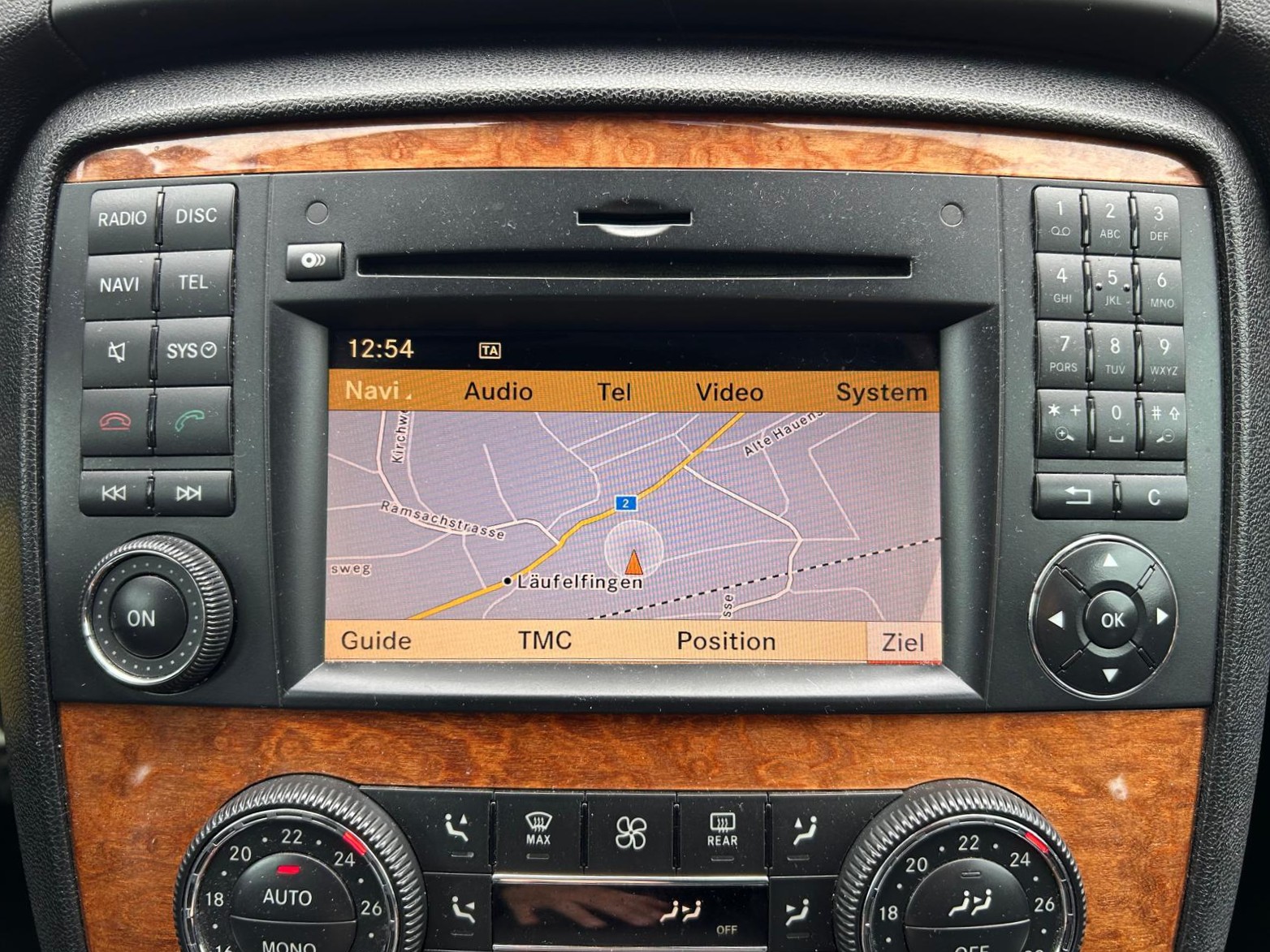 MERCEDES-BENZ R 350 BlueTEC L 4Matic 7G-Tronic-image-23