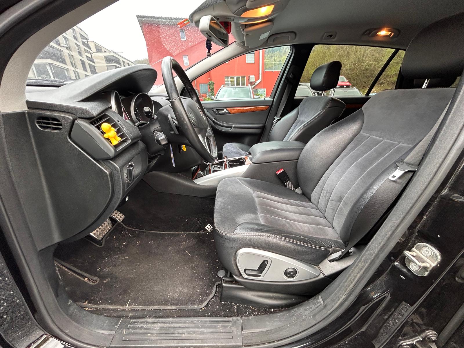 MERCEDES-BENZ R 350 BlueTEC L 4Matic 7G-Tronic-image-14