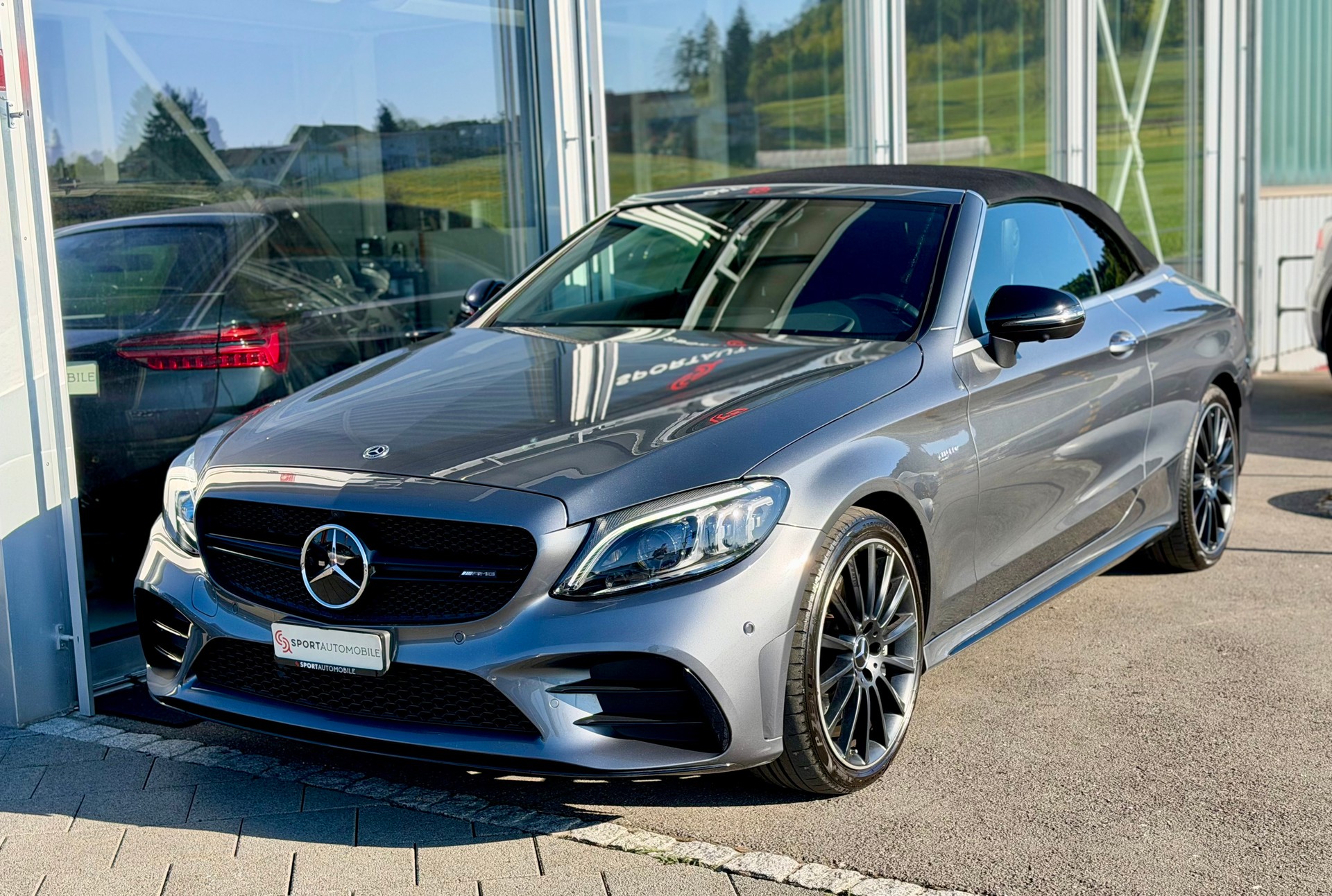 MERCEDES-BENZ C 43 Cabriolet AMG 4Matic 9G-Tronic-image-4