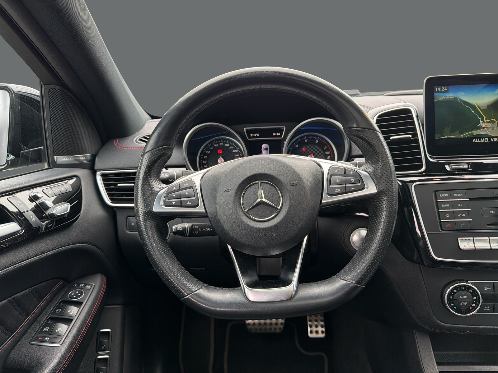 MERCEDES-BENZ GLE Coupé 43 AMG 4Matic-image-9