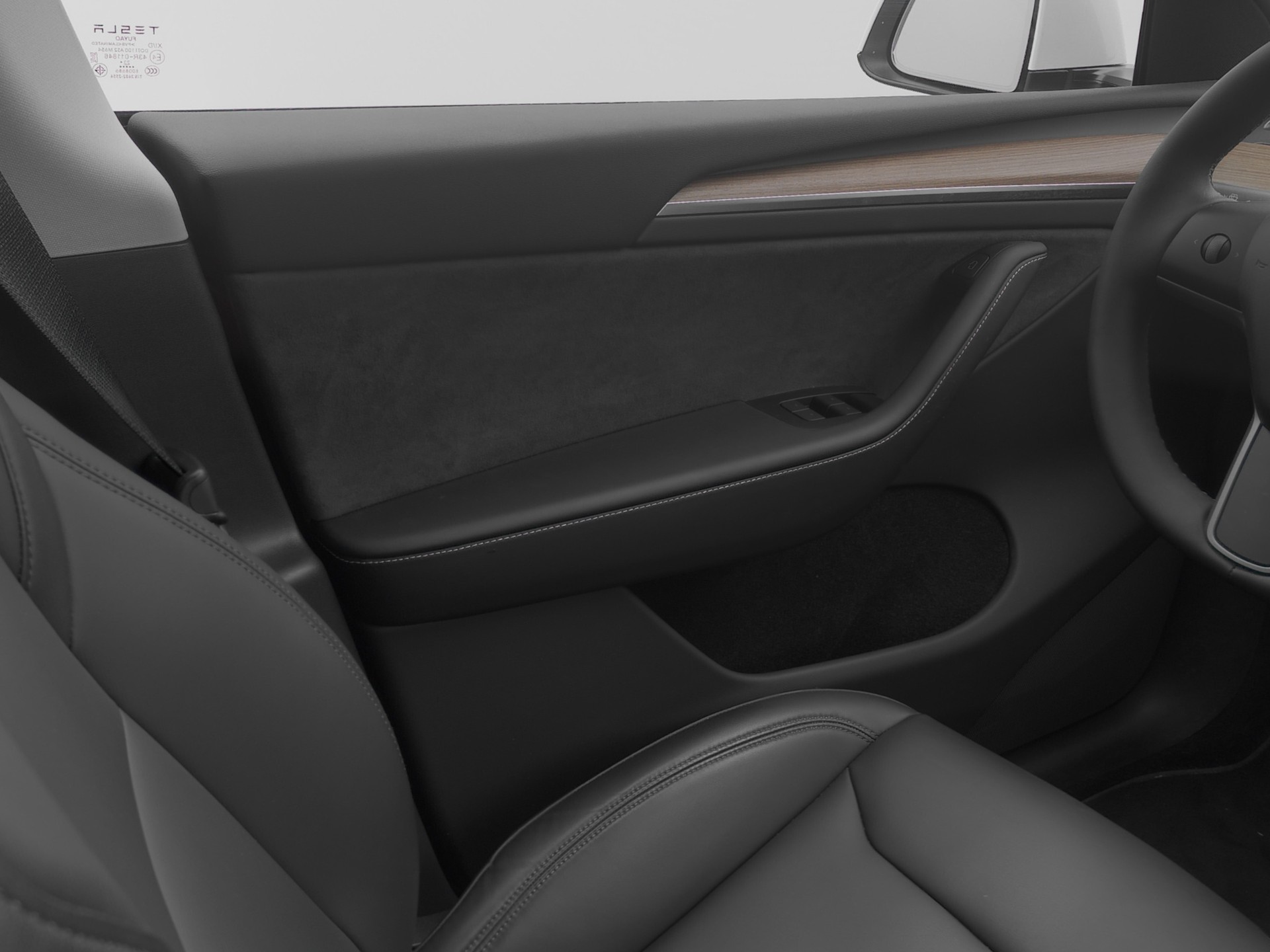 TESLA Model Y Performance-image-8