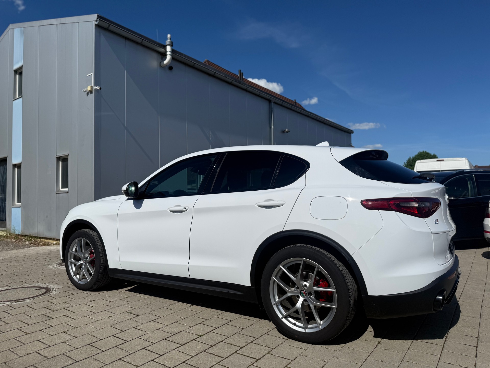 ALFA ROMEO Stelvio 2.2 JTDM Executive Q4 Automatic-image-8