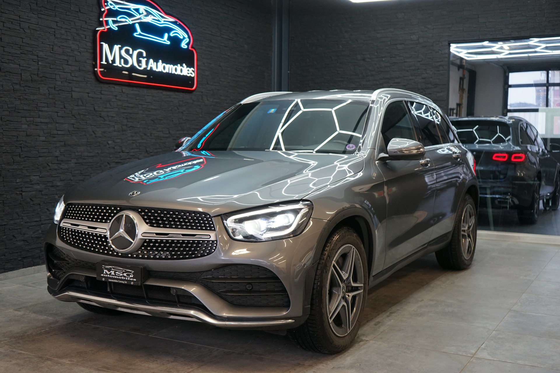 MERCEDES-BENZ GLC 220 d AMG Line 4Matic 9G-Tronic