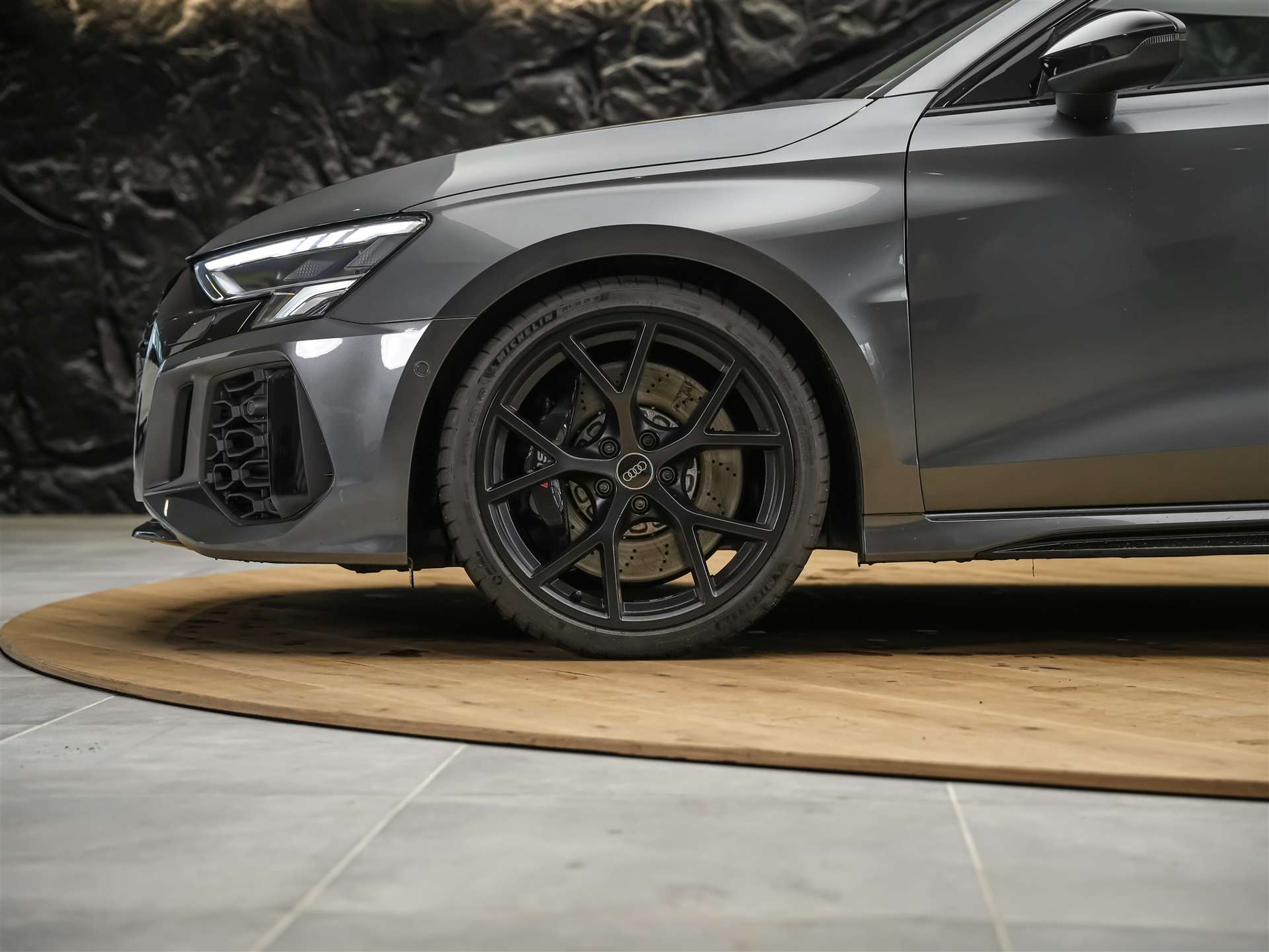 AUDI RS3 Sportback 2.5 TSI quattro S-tronic *RS Sport Abgasanlage*RS Sportsitze*Sitzheizung*Adaptives Fahrwerk-image-16
