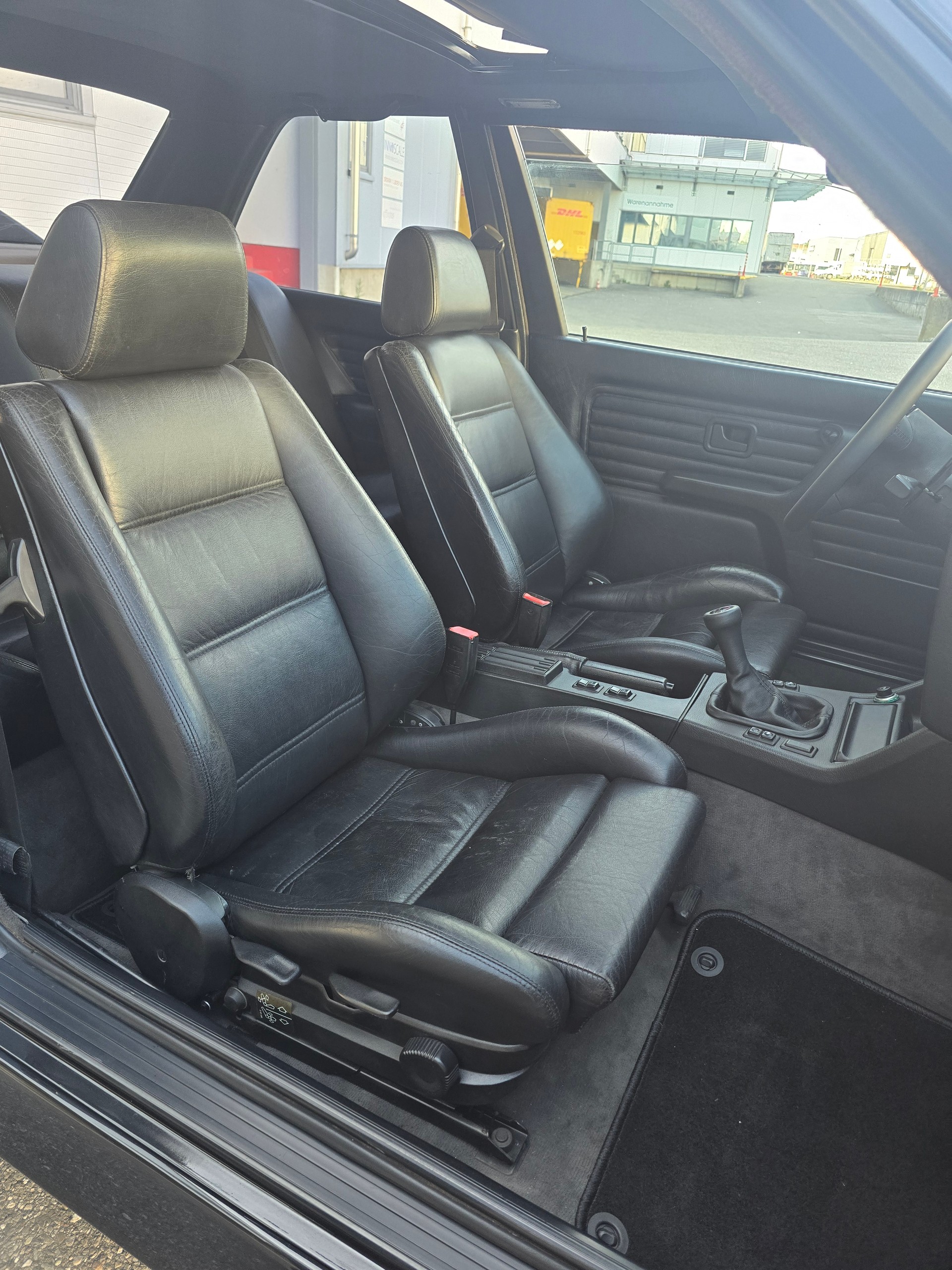 BMW M3 E30-image-8