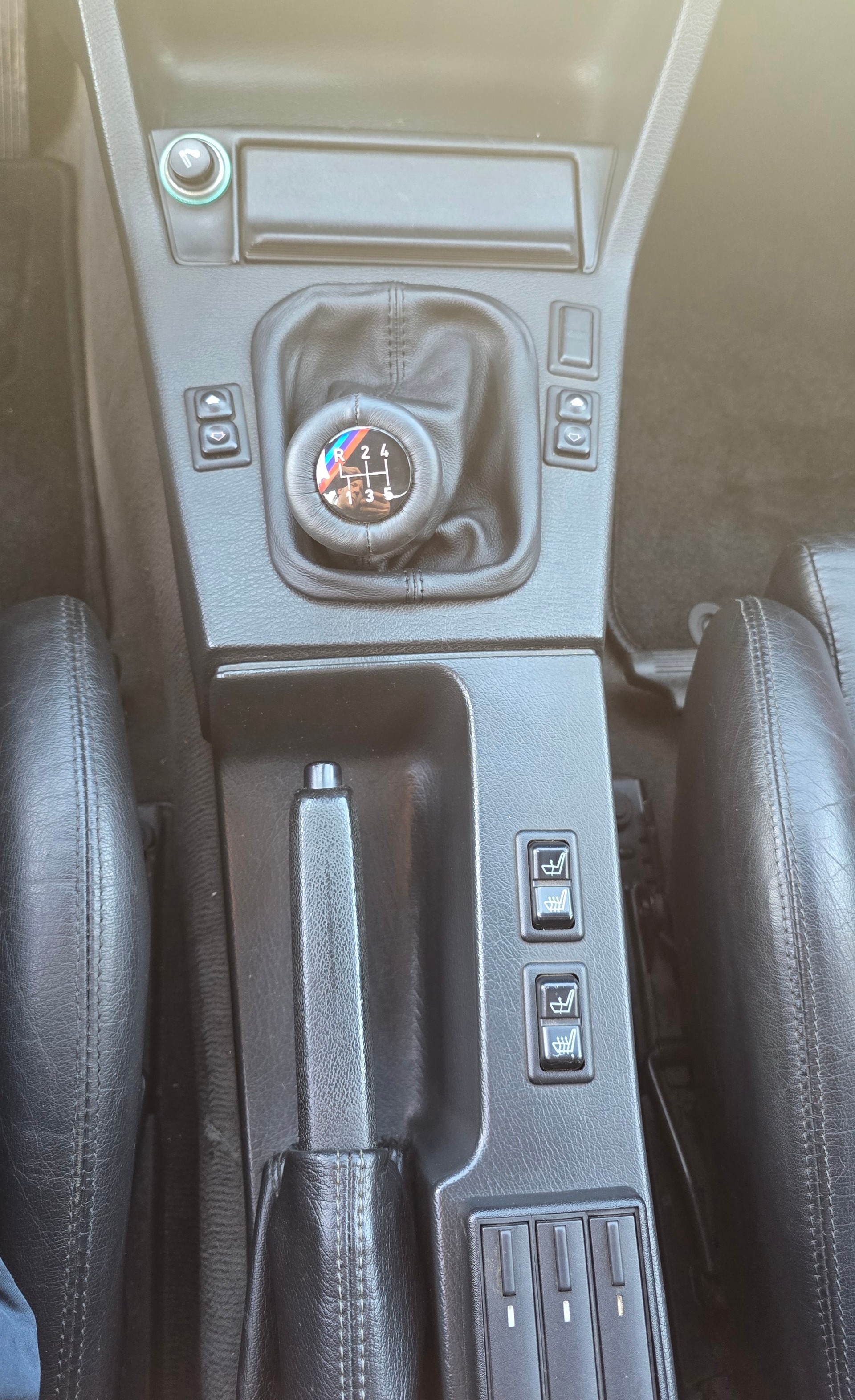 BMW M3 E30-image-12