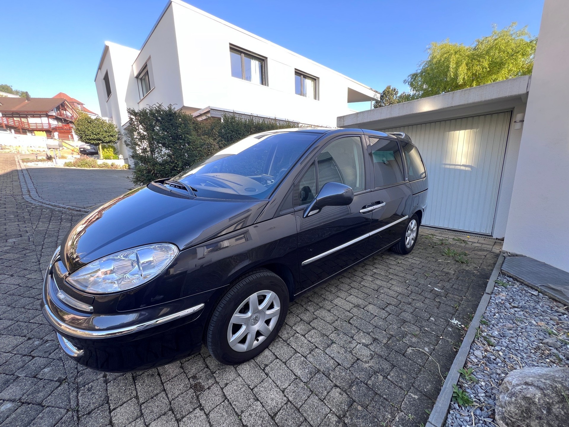 PEUGEOT 2.0 HDI FamilyP Swiss Edition