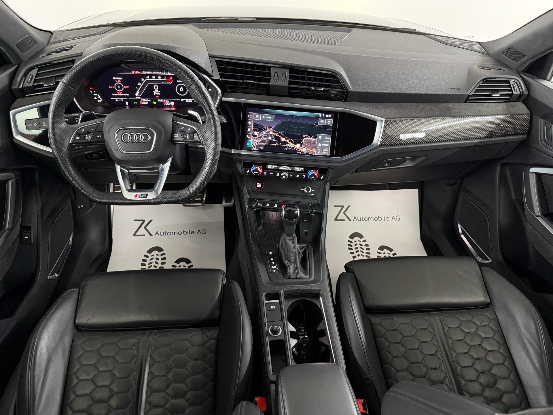 AUDI RS Q3 Sportback Midnight Black quattro S tronic / Kamera / RS-Abgasanlage / Komfortschlüssel / RS-Sportsitze / B&O Sound /-image-10