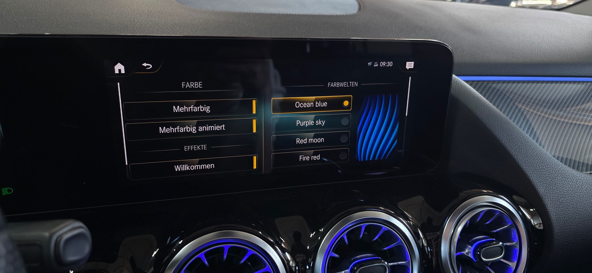 MERCEDES-BENZ GLA 250e AMG Line 8G-DCT *Bremsassistent/Spurhalteassisten*Panoramadach*Ambientebeleuchtung*Sitzheizung*Rückfahrkamera*-image-17