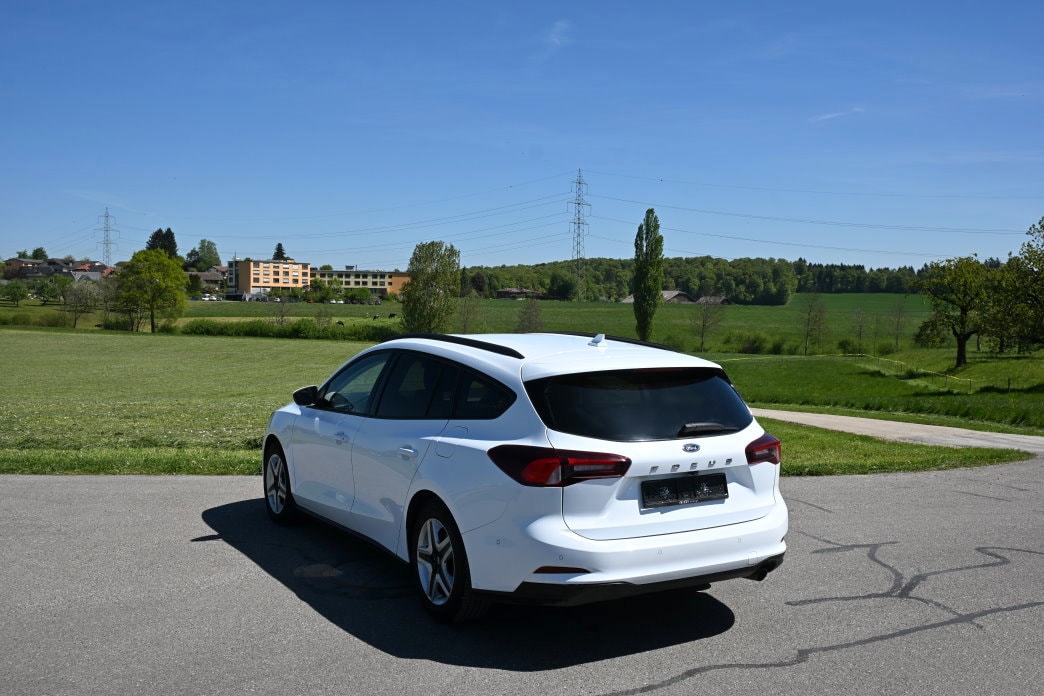FORD Focus 1.5 TDCi Cool Connect Automatic Facelift-image-3