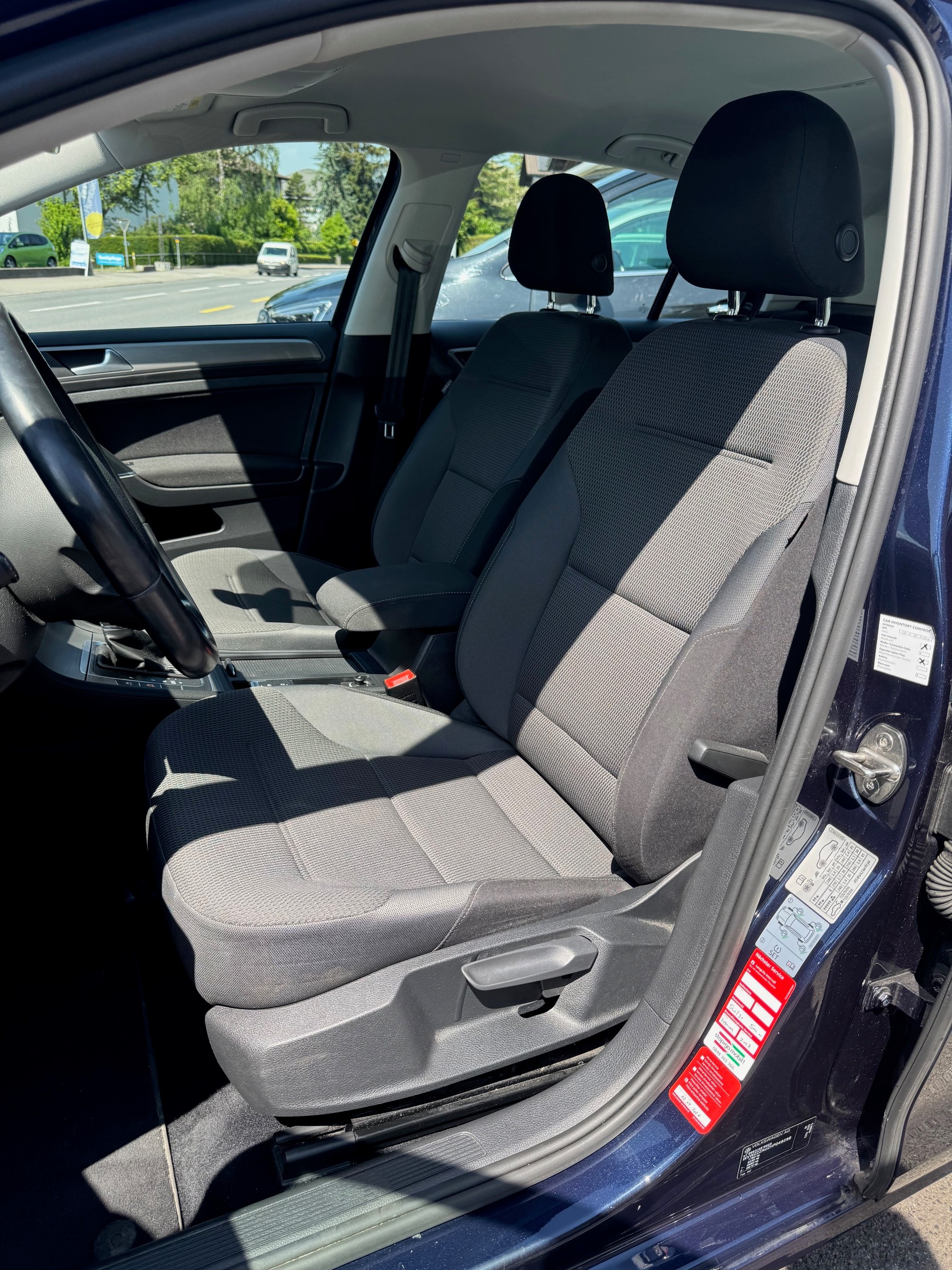 VW Golf 1.4 TSI Comfortline DSG-image-25