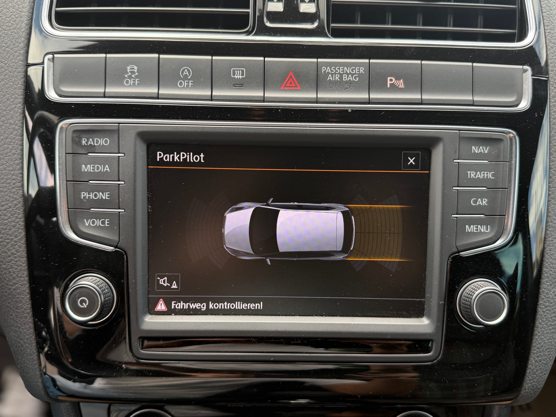 VW Polo 1.8 TSI GTI DSG-image-18