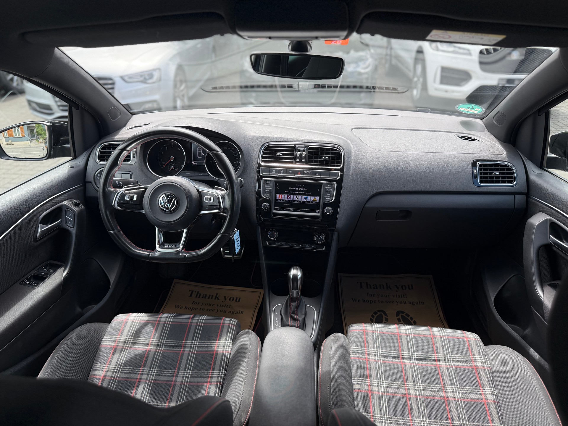 VW Polo 1.8 TSI GTI DSG-image-12
