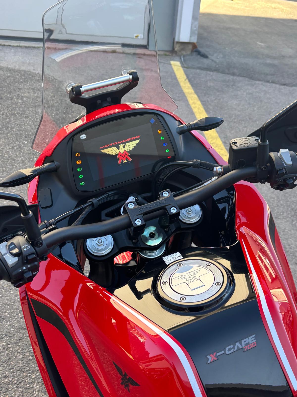 MOTO MORINI X-CAPE 700 35 KW-image-3