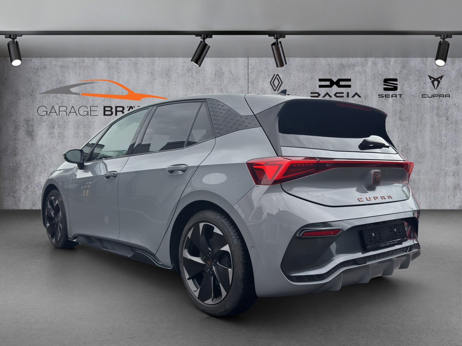 CUPRA Born 58 kWh-showroom-element-3