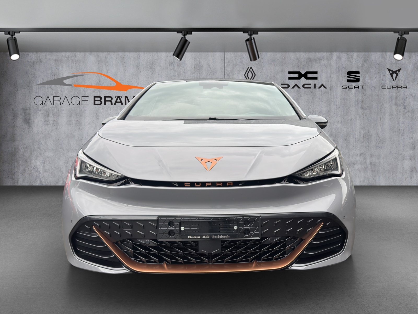 CUPRA Born 58 kWh-showroom-element-1