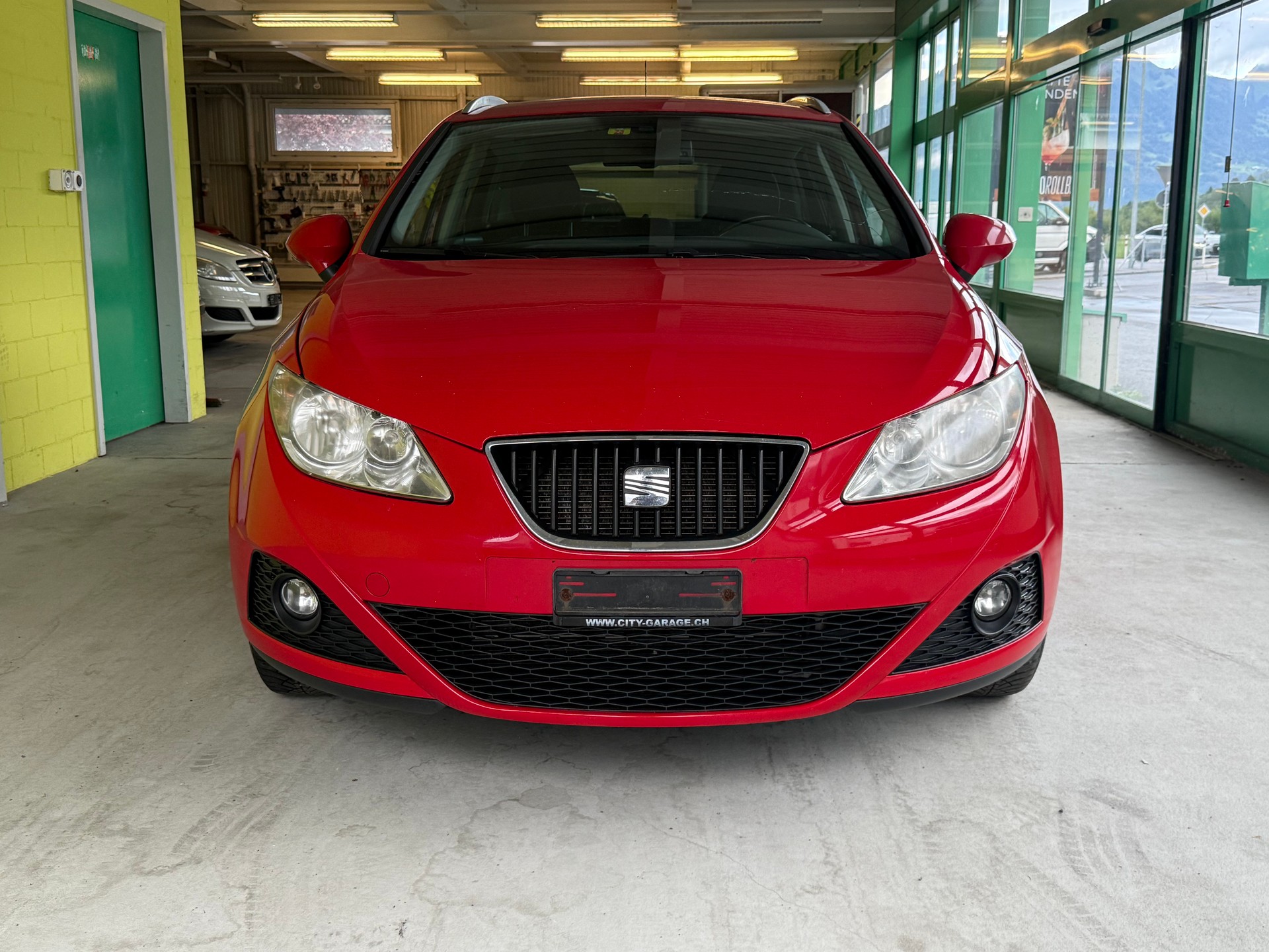 SEAT Ibiza ST 1.2 TSI Style-showroom-element-2