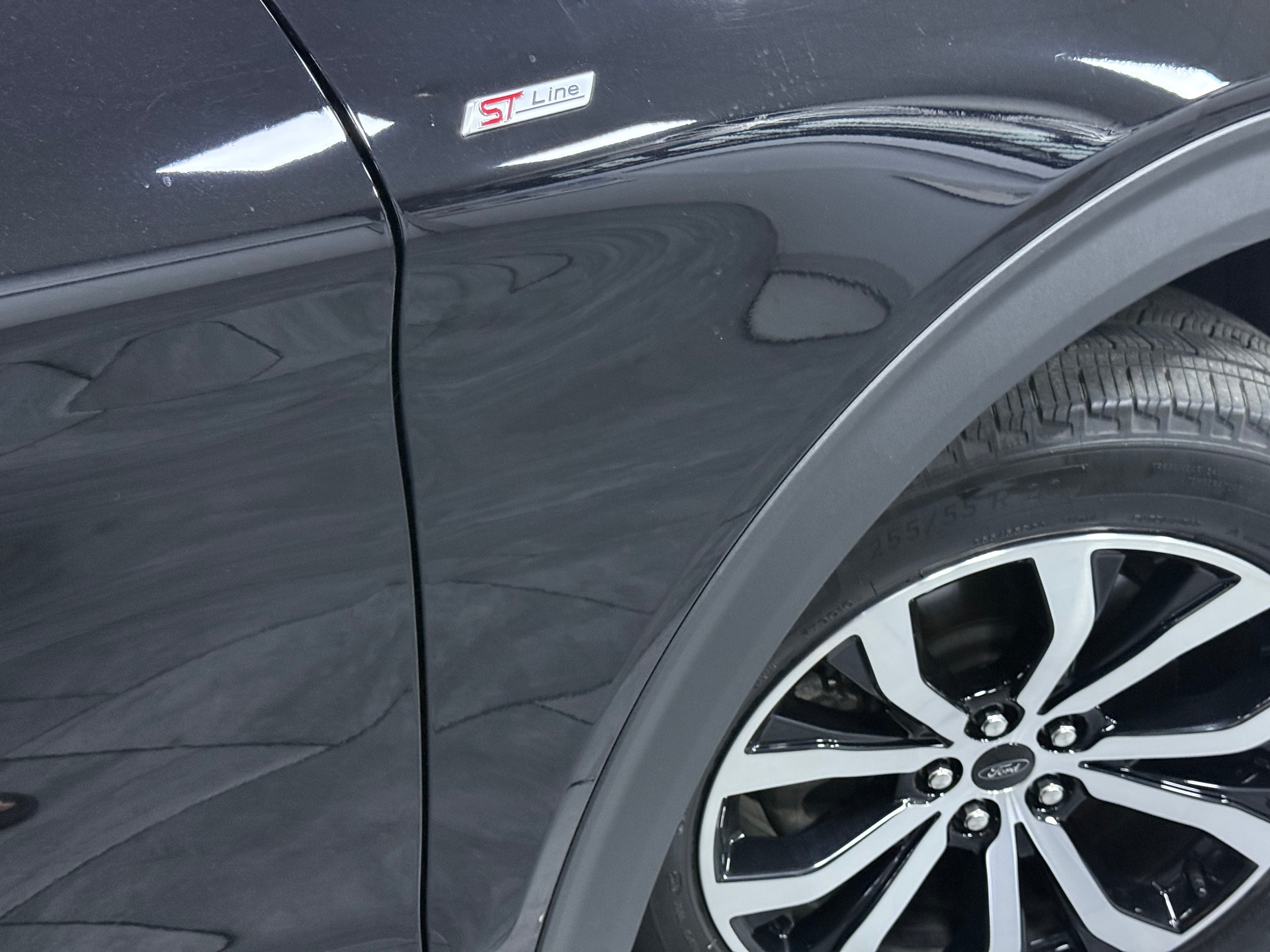 FORD Explorer 3.0 EcoB. Plug-in-Hybrid ST-Line 4WD Aut. / CH Fz 1 Hand / Vollausstattung / 7 Sitz-image-9