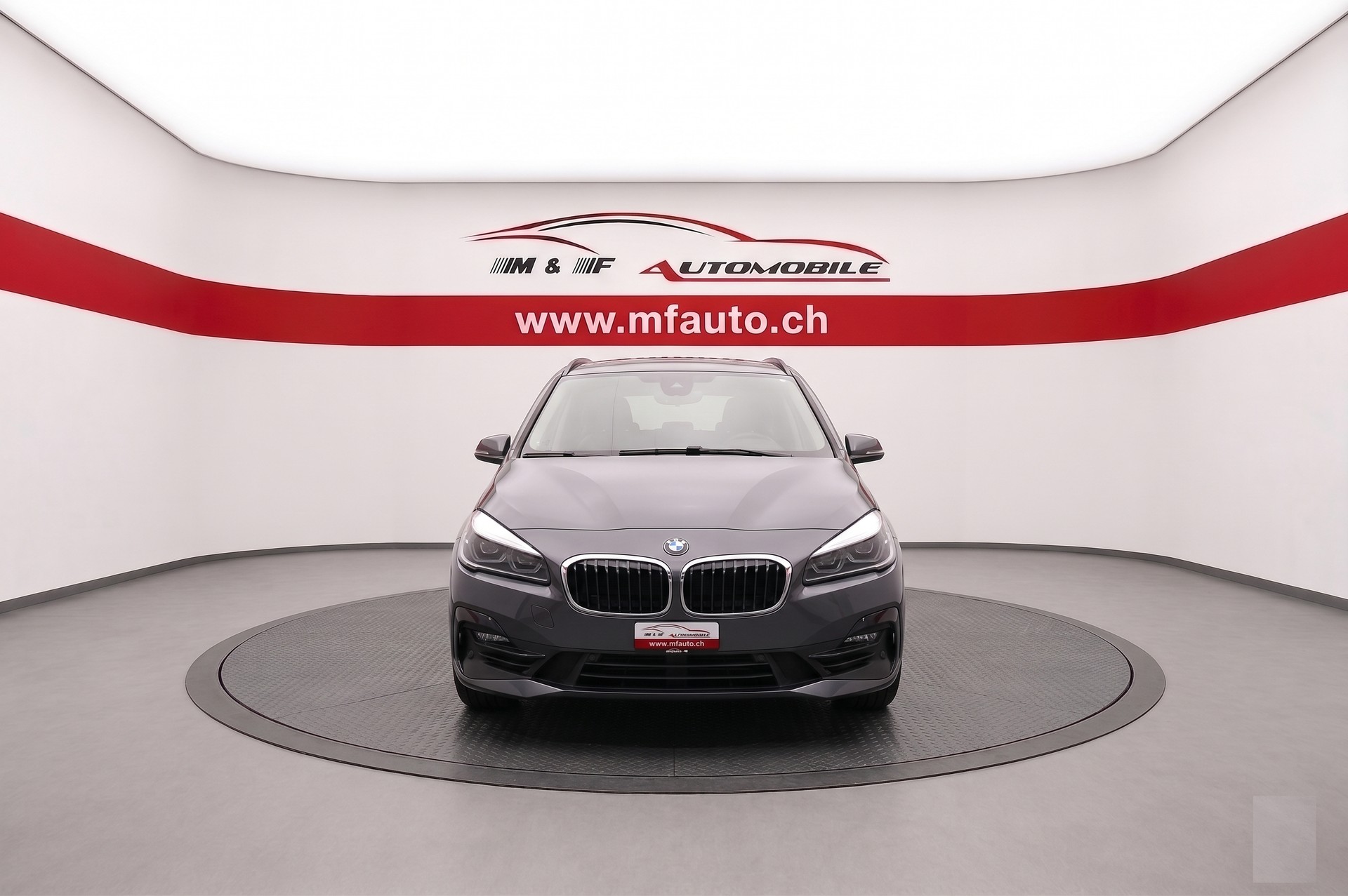 BMW 218d xDrive Gran Tourer CH FAHRZEUG*7Plätzer*-showroom-element-2