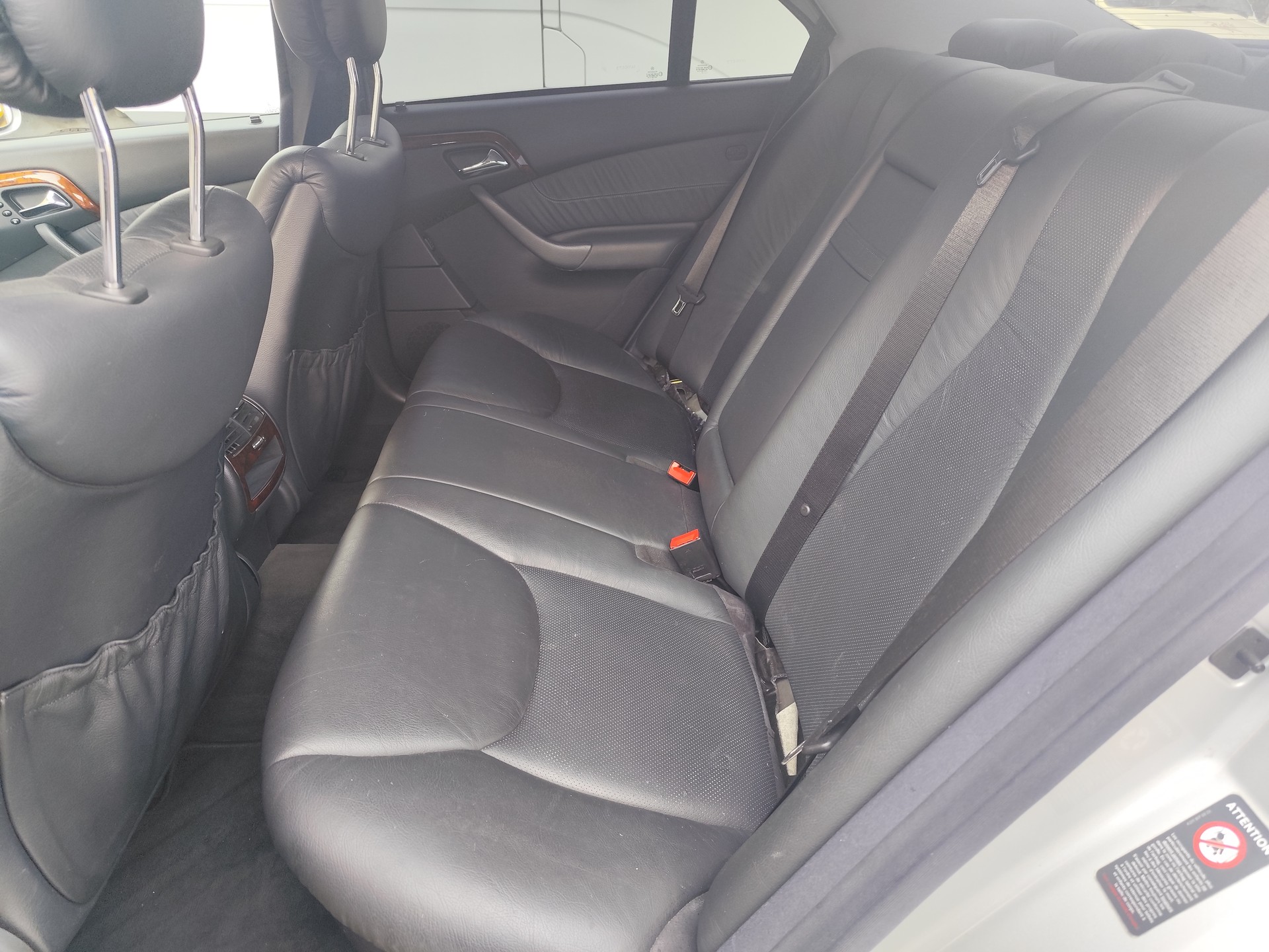 MERCEDES-BENZ S 320-image-8