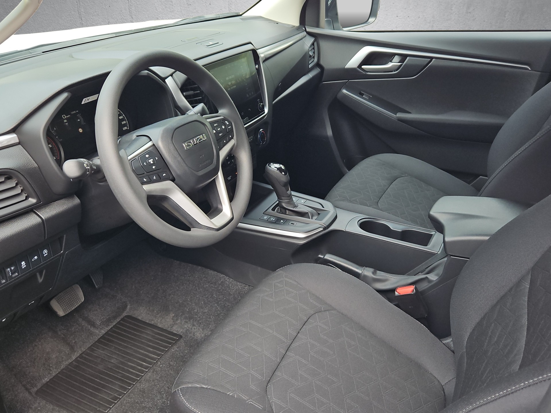 ISUZU D-MAX 1.9 CrewCab N60BB+ 4x4 - Alu-Brücke-image-9