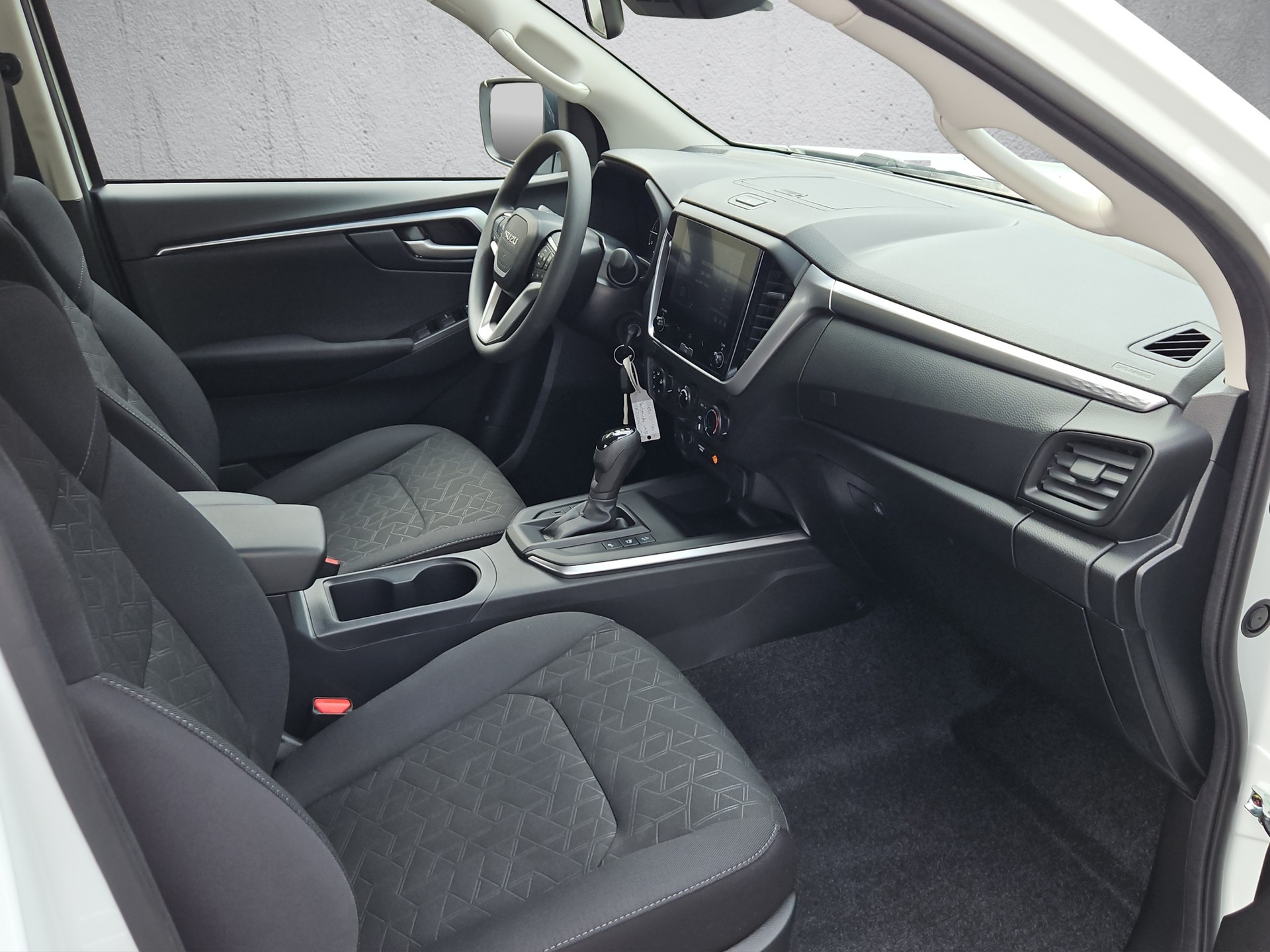 ISUZU D-MAX 1.9 CrewCab N60BB+ 4x4 - Alu-Brücke-image-17
