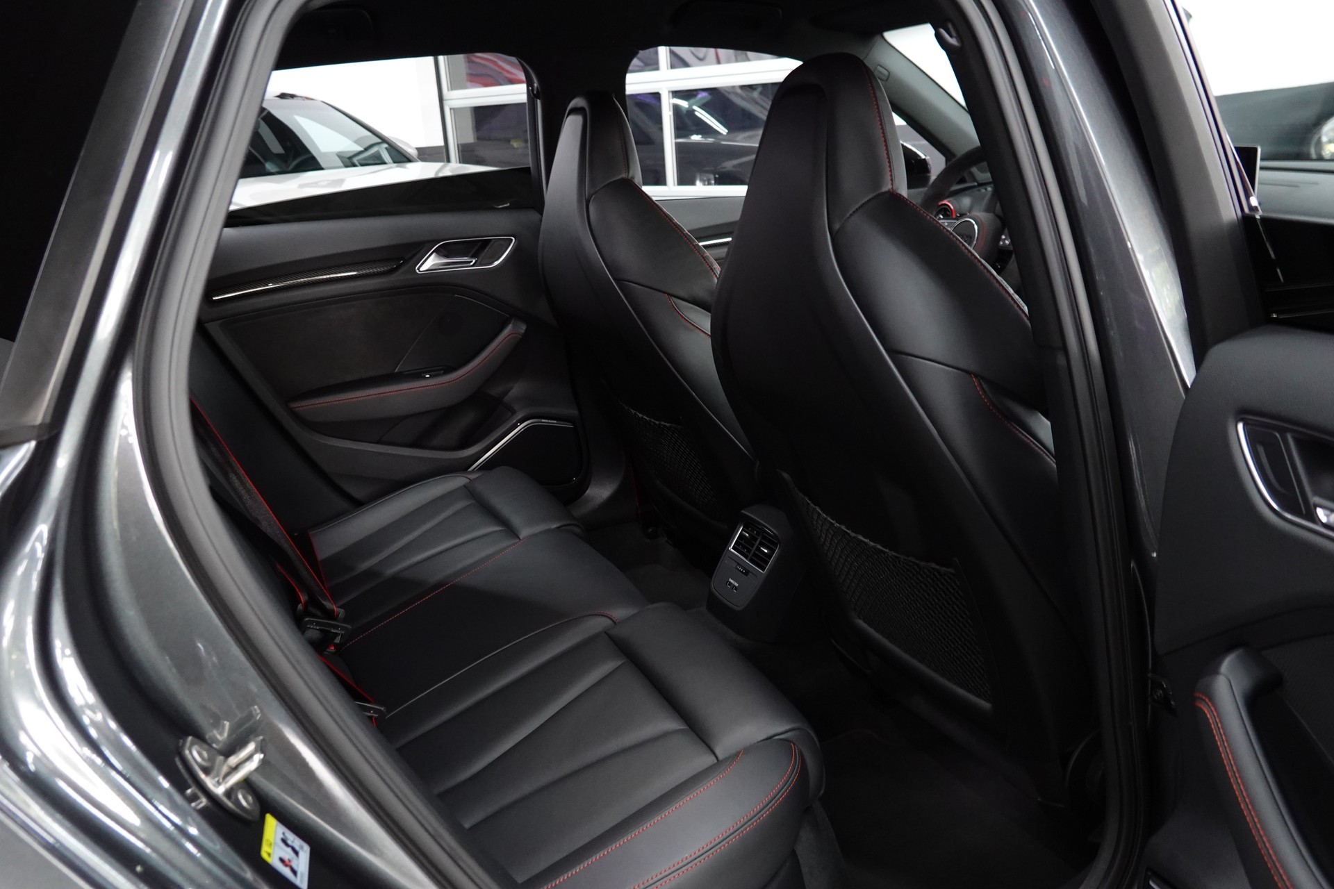 AUDI RS3 SPORTBACK 2.5 TSI QUATTRO S-TRONIC CH-FZ OHNE OPF // APR ON TOP-image-35