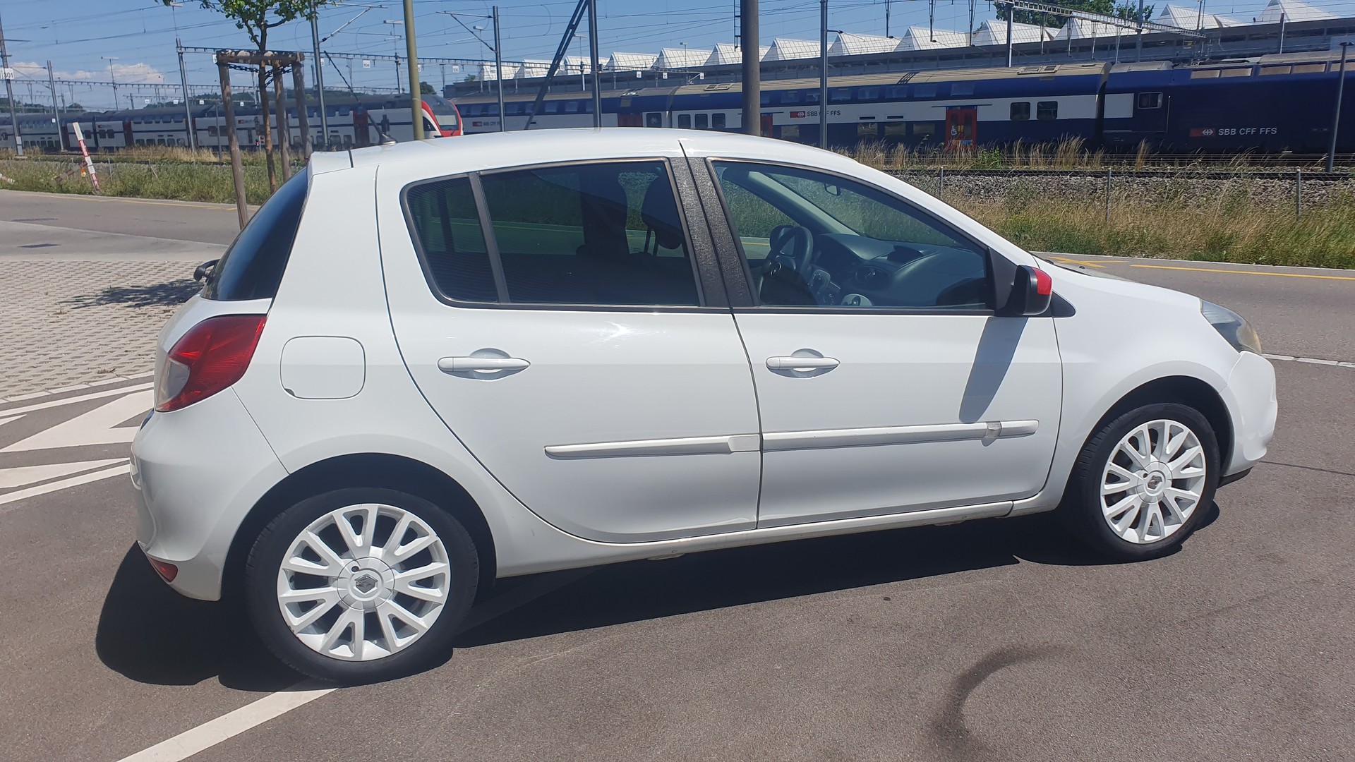 RENAULT 1.2 TCe 100 S-image-5
