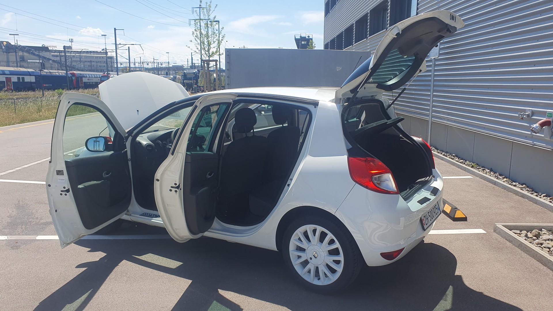 RENAULT 1.2 TCe 100 S-image-9