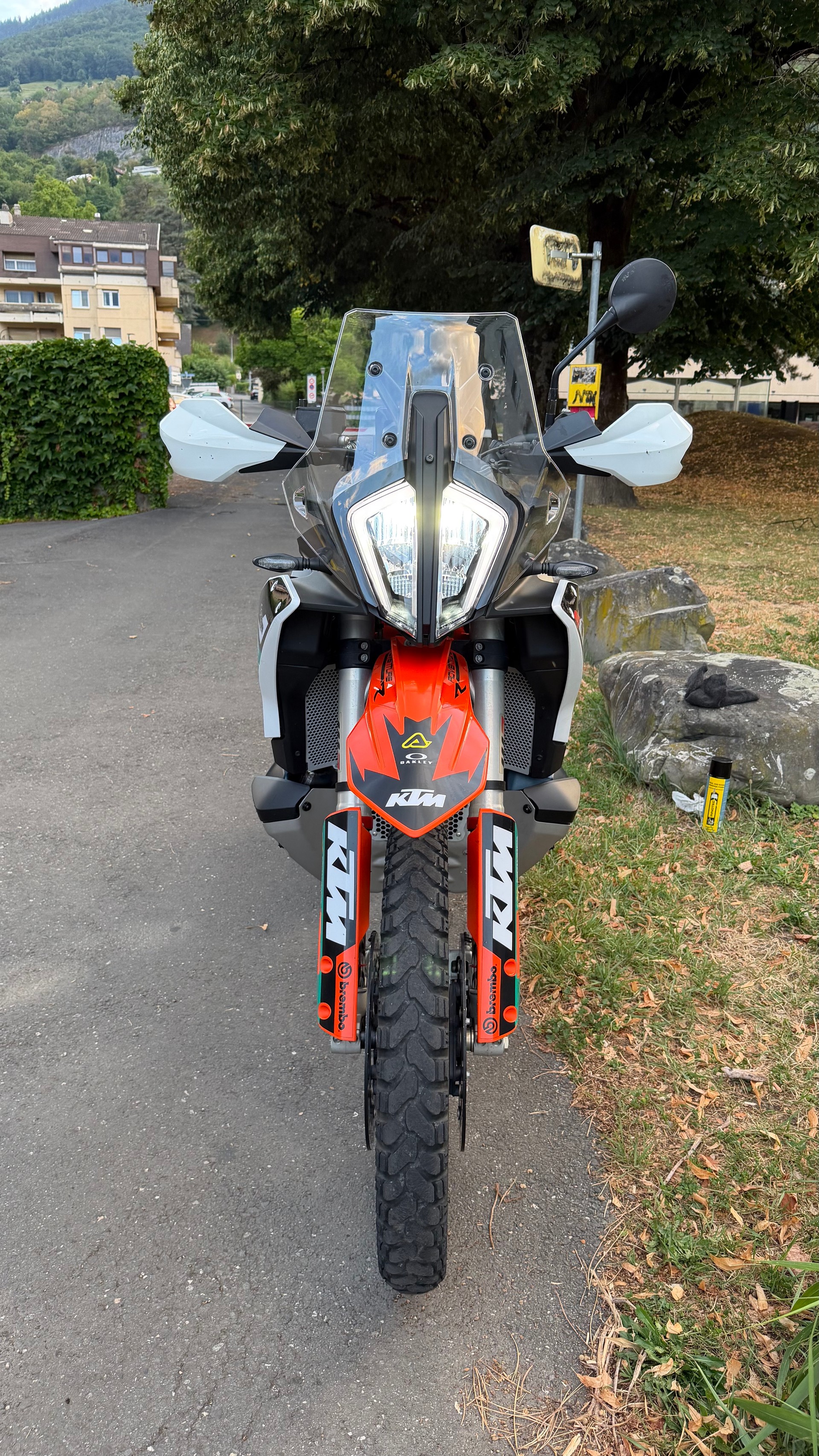 KTM-image-2