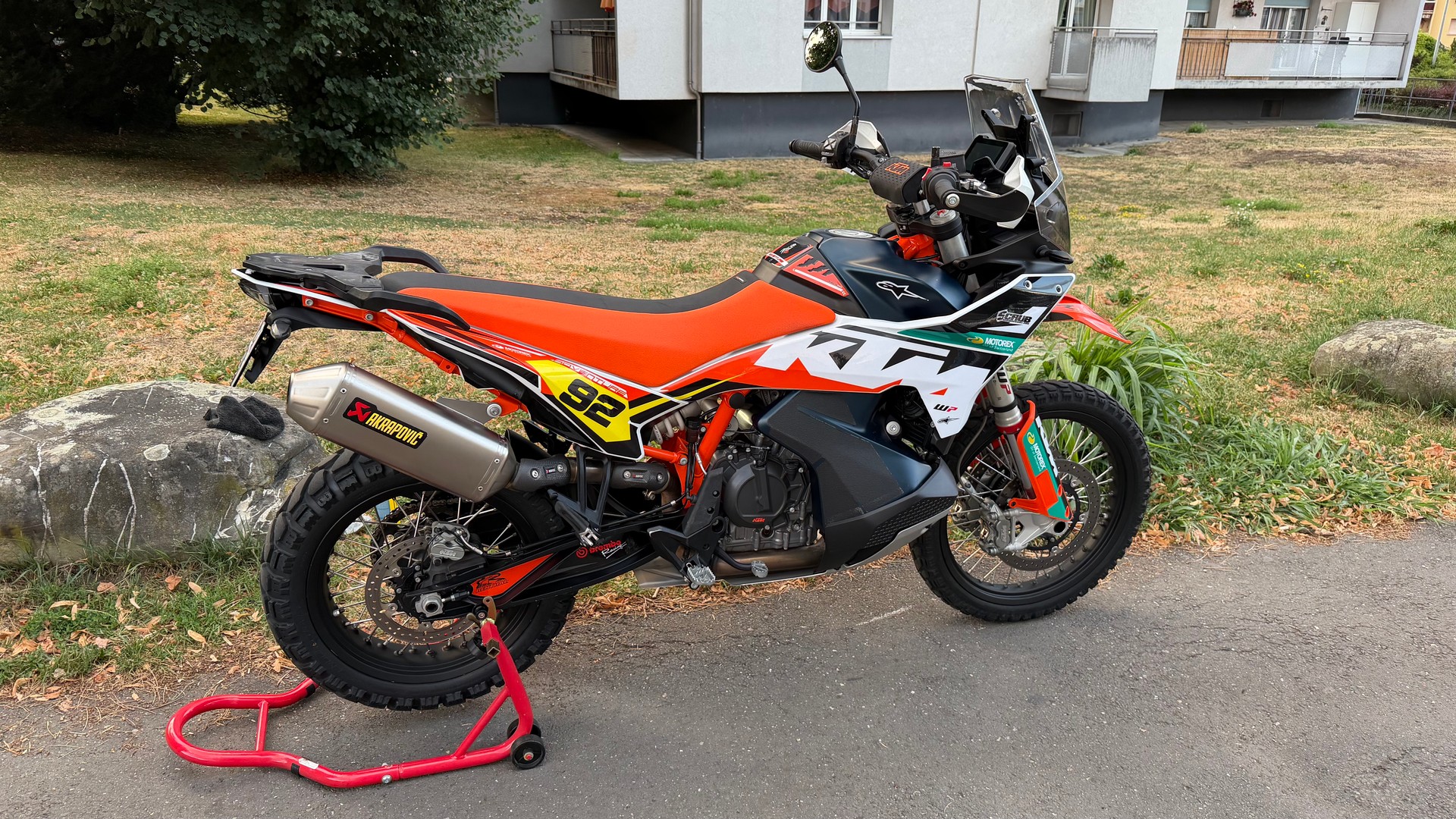 KTM-image-0