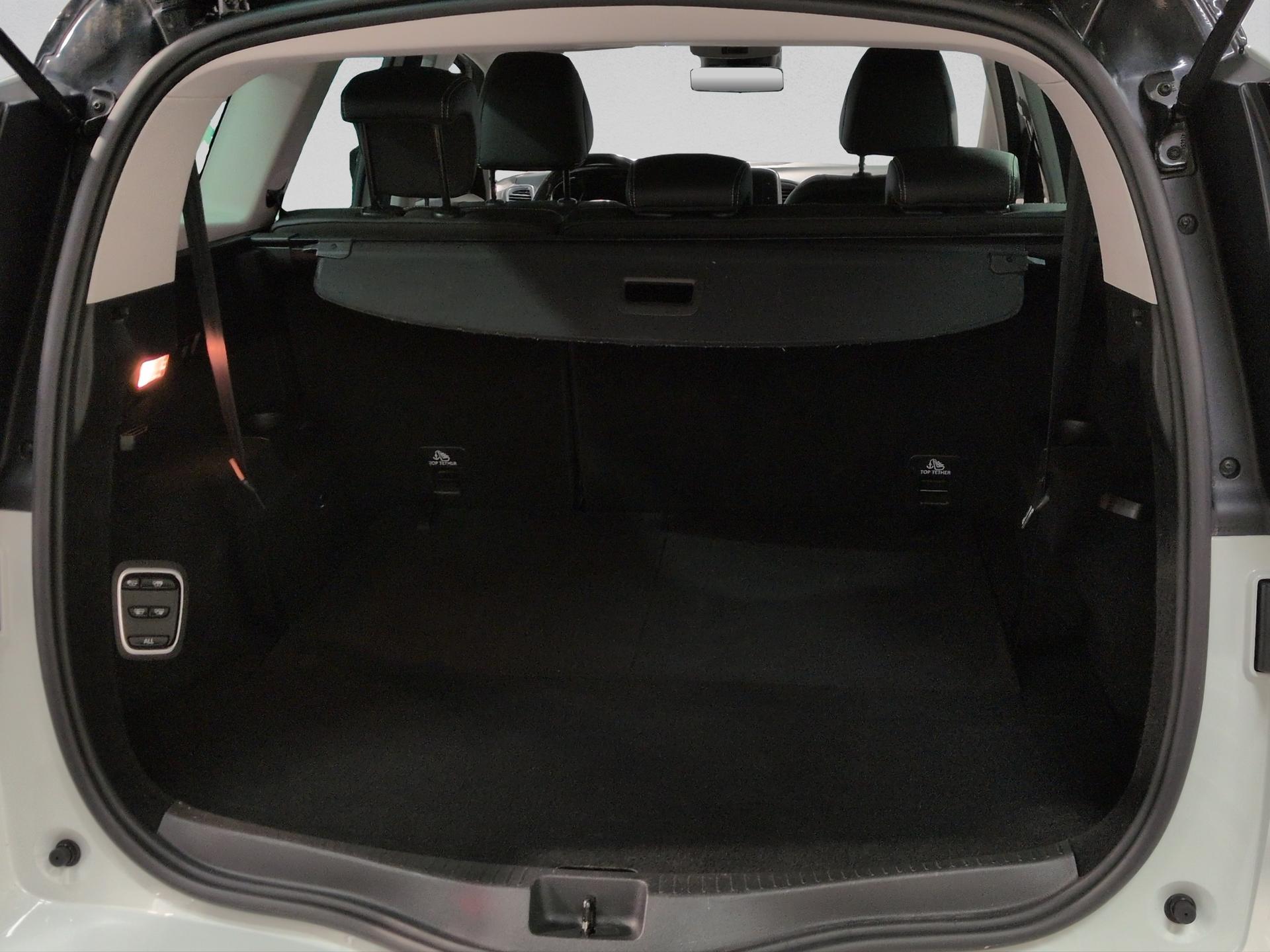 RENAULT Grand Scénic 1.3 16V Intens Pack Advantage EDC-image-15