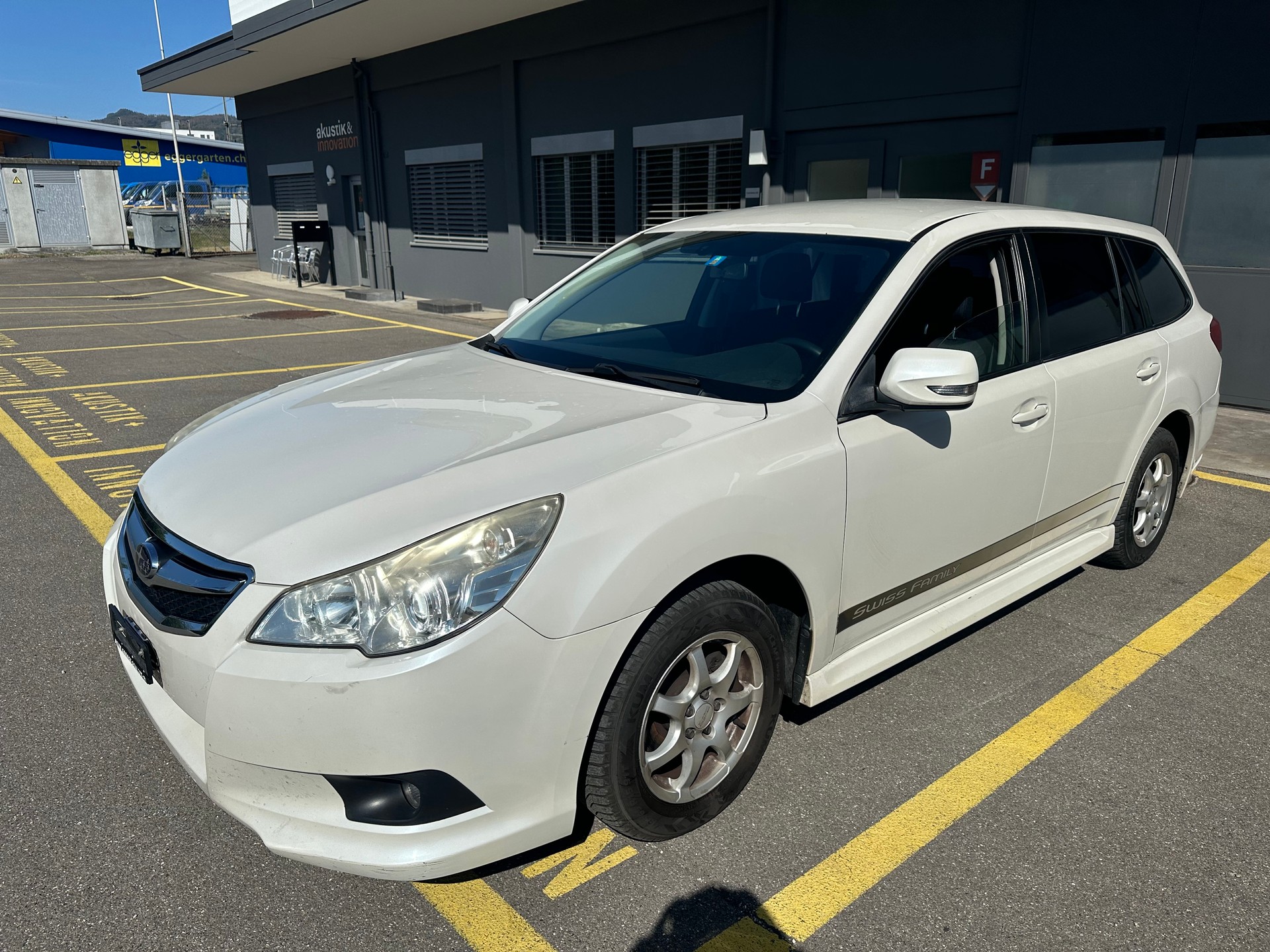SUBARU Legacy 2.0i Swiss AWD