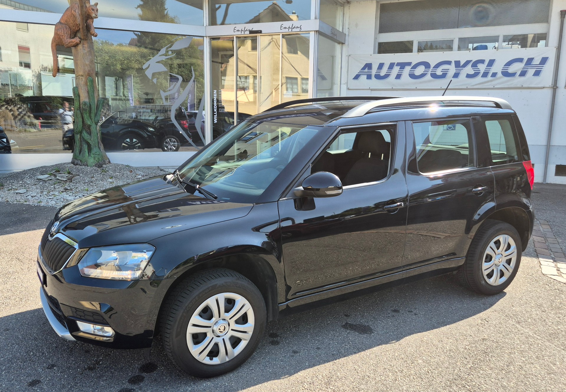 SKODA Yeti 1.2 TSI Active-image-8